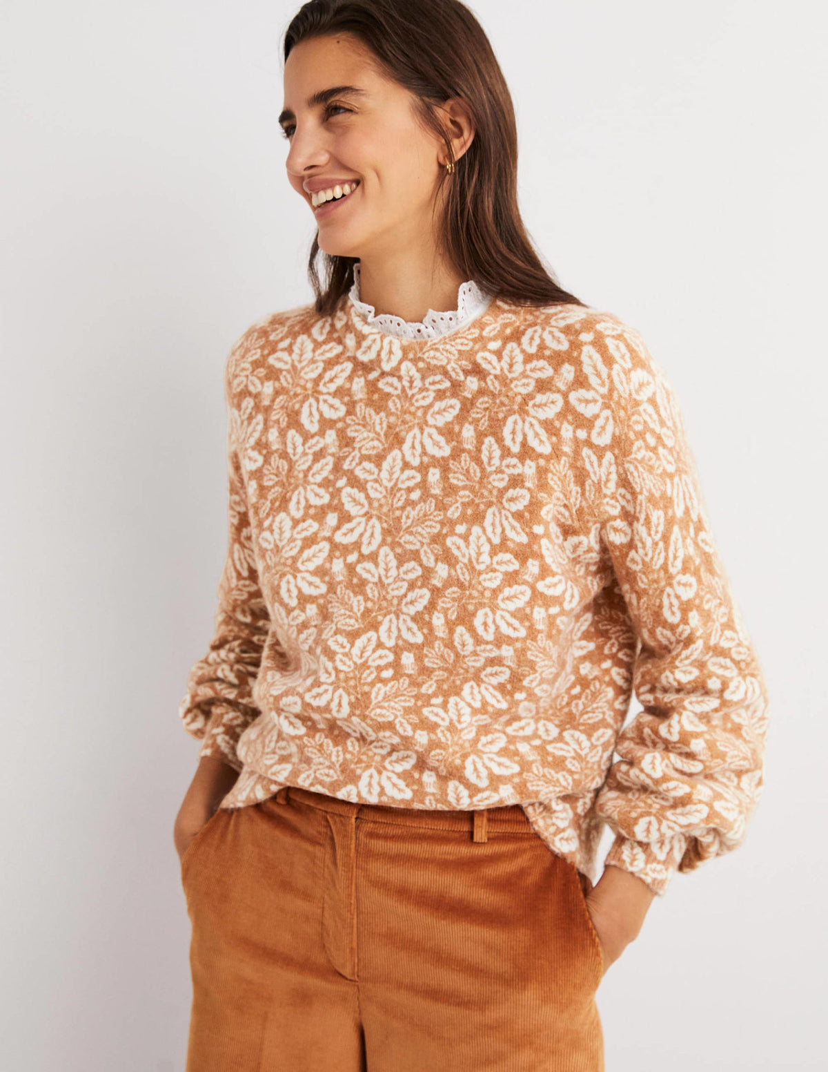 Blouson Sleeve Fluffy Sweater-Assam Brown, Acorn Leaf - Image 5