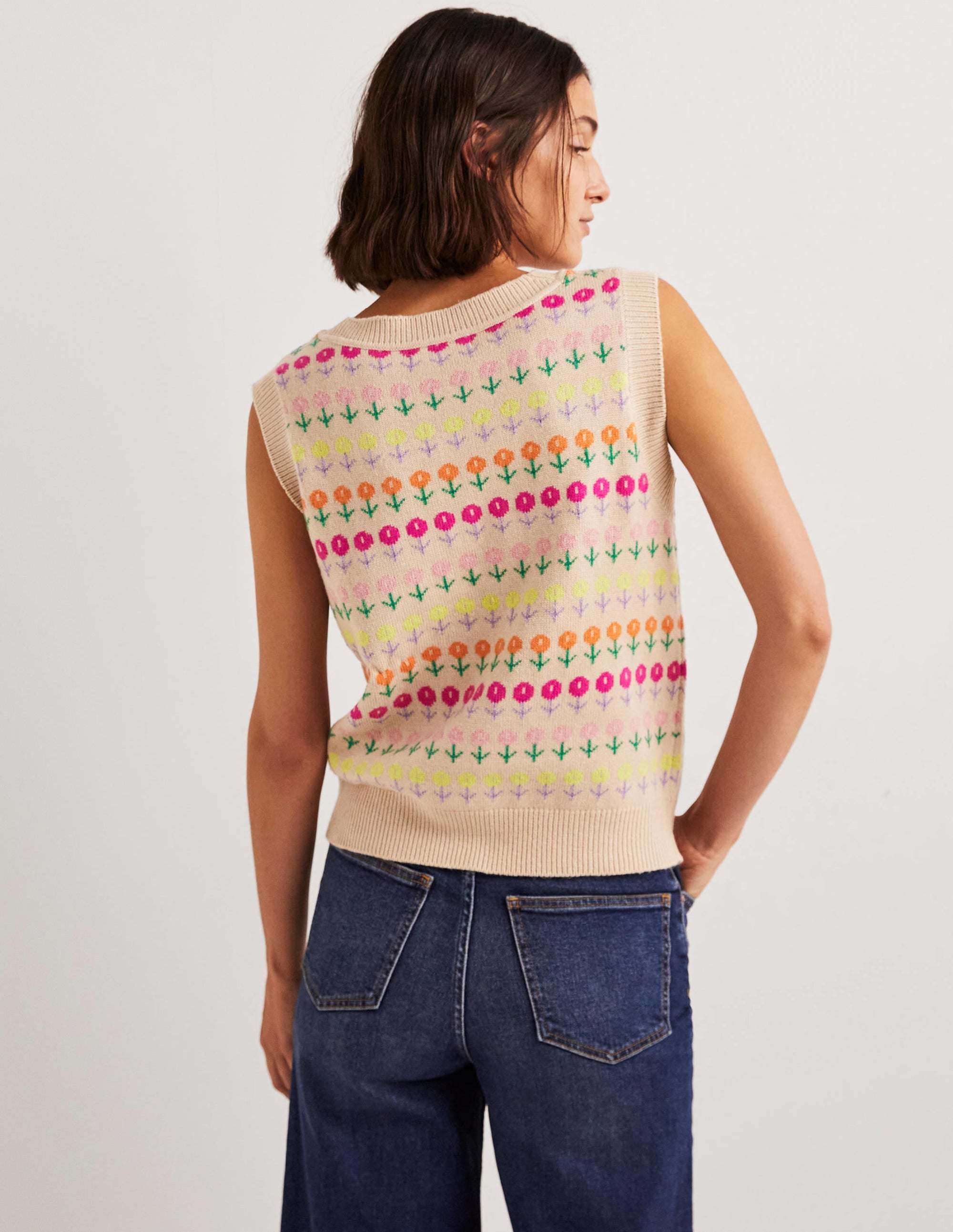 V-neck Knitted Sweater Vest-Chinchilla Melange, Floral - Image 3