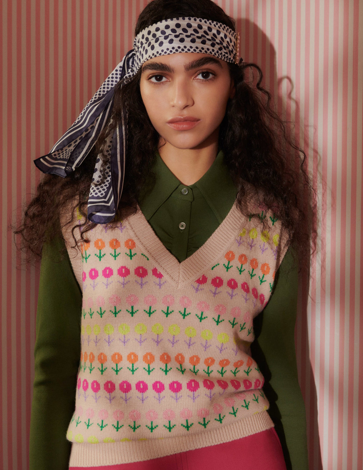 V-neck Knitted Sweater Vest-Chinchilla Melange, Floral-6