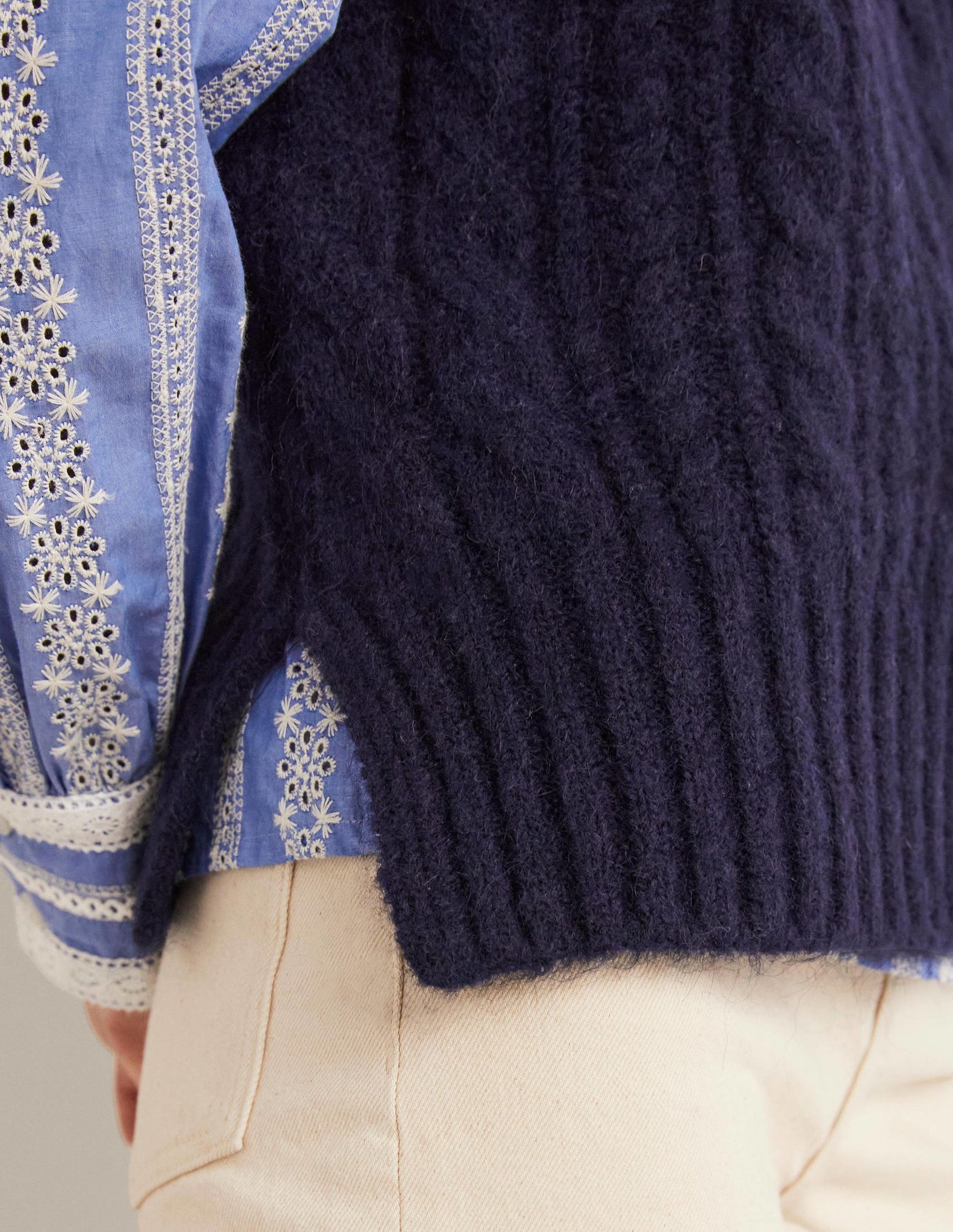 Relaxed Cable Sweater Vest-Navy-2