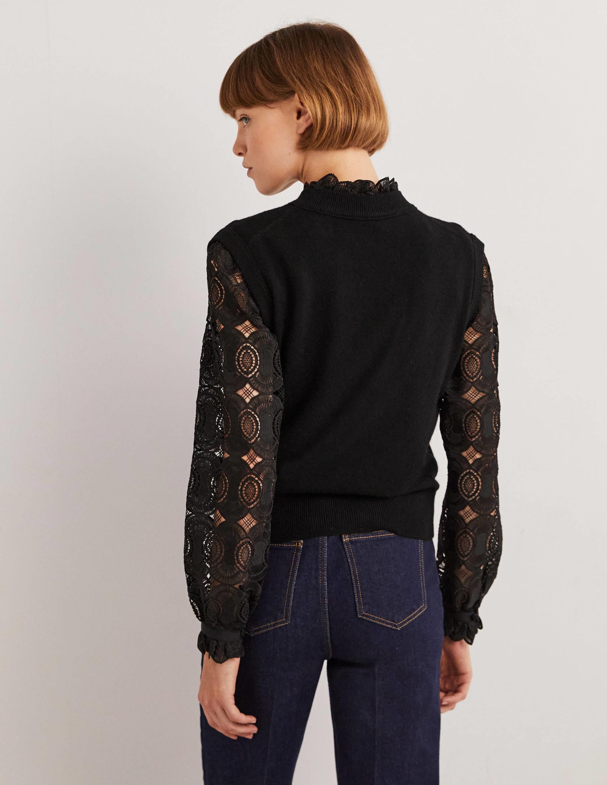 Cashmere Crew Neck Vest-Black - Image 3
