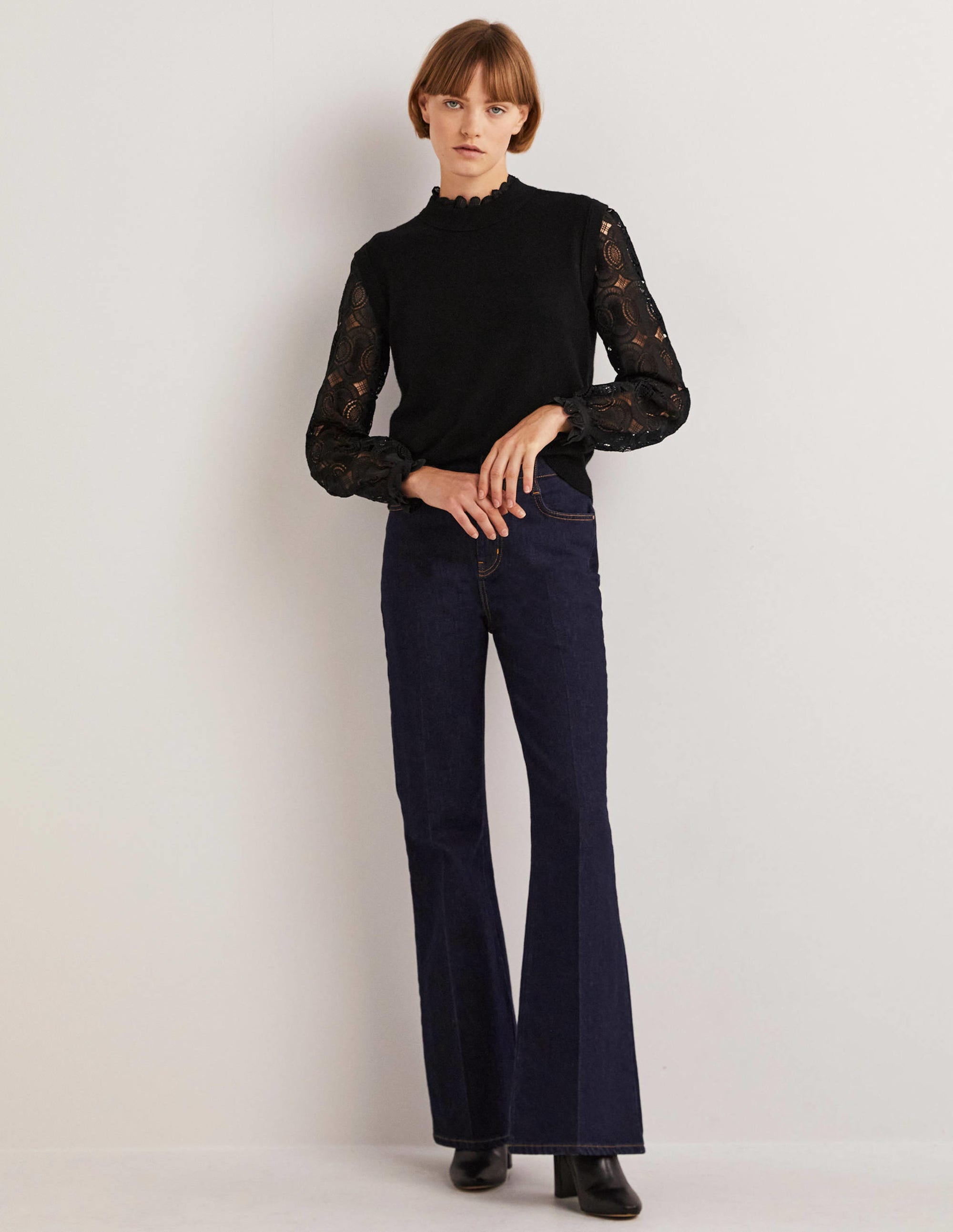 Cashmere Crew Neck Vest-Black - Image 4