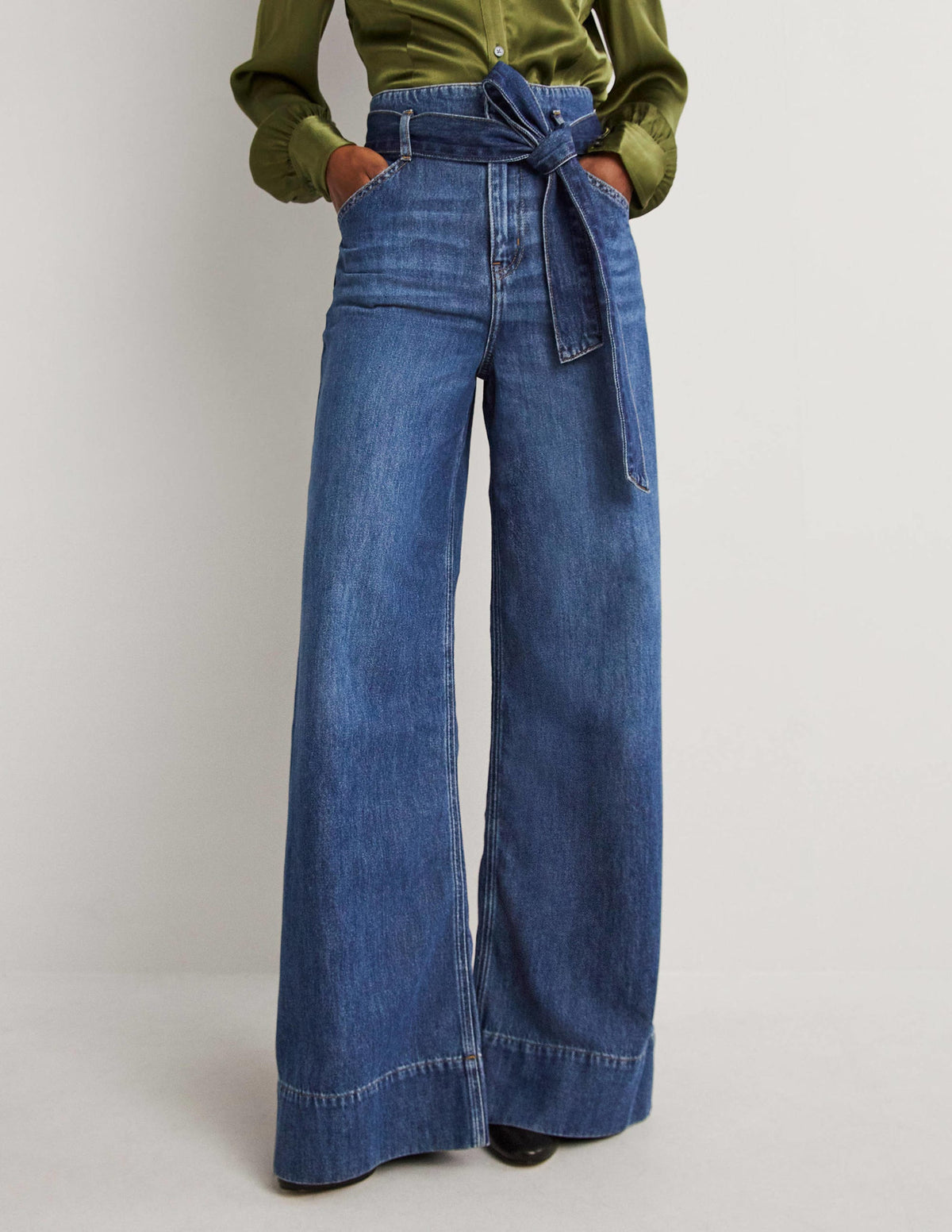 Belted Wide Leg Jeans-Mid Vintage - Image 5