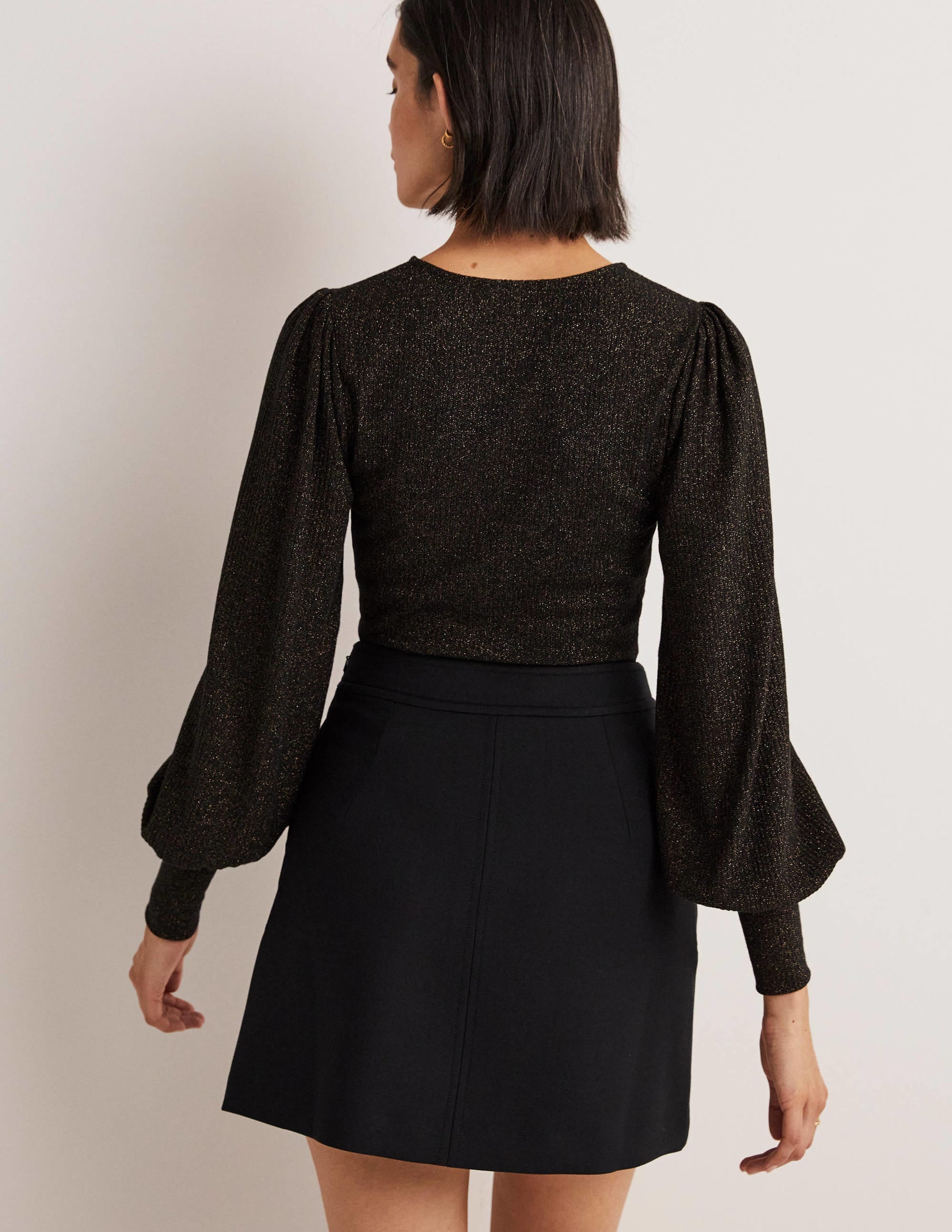 Metallic Blouson Sleeve Top-Black/Gold Sparkle - Image 3