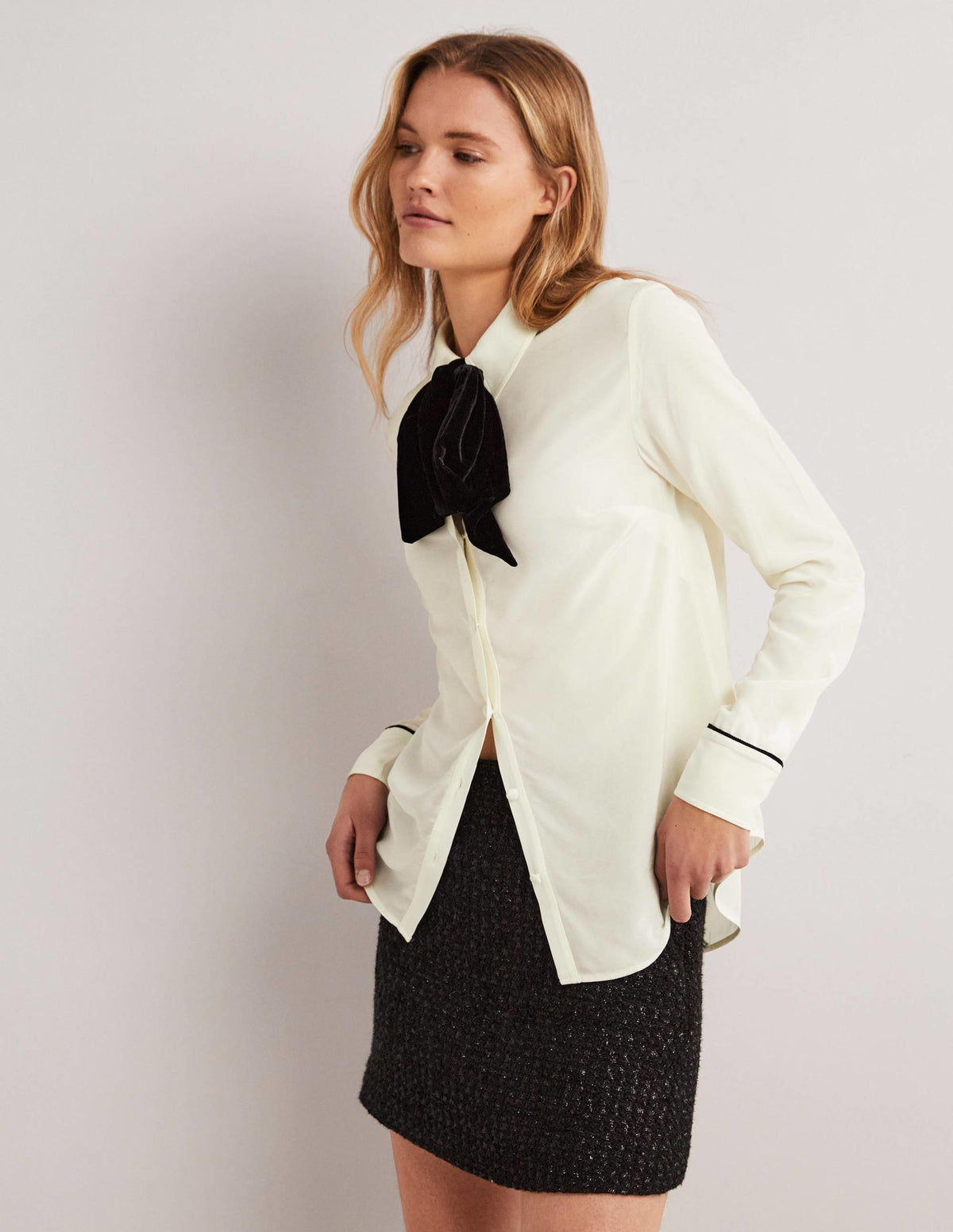 Bow Detail Classic Shirt-Ivory - Image 4