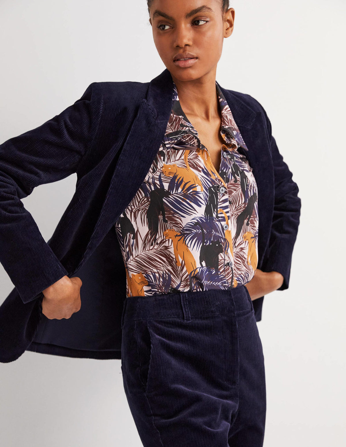 Silk Shirt-Milkshake, Tropic Panther - Image 5