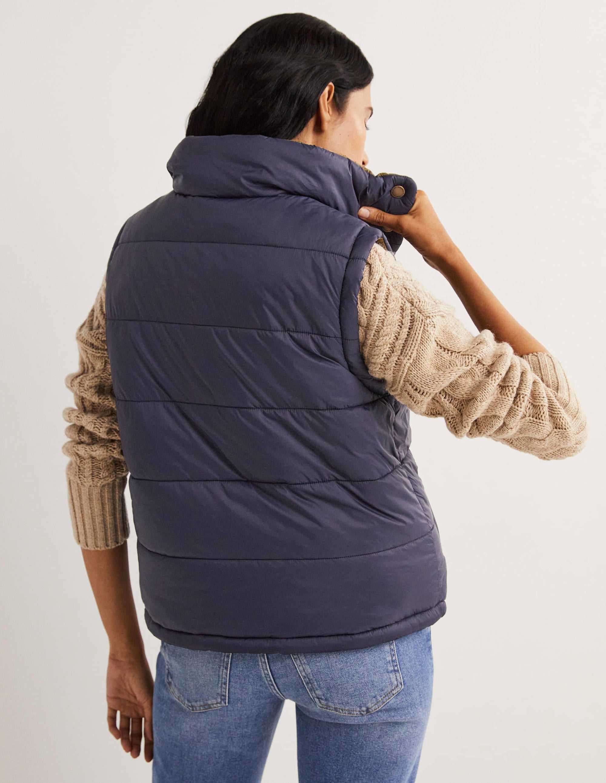Reversible Vest-Navy and Basil Green - Image 3
