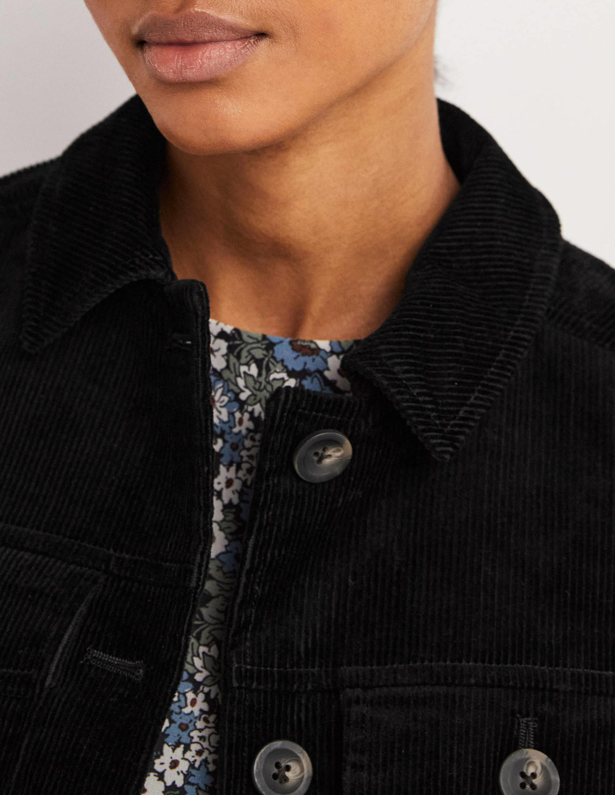 Cropped Cord Jacket-Black - Image 2