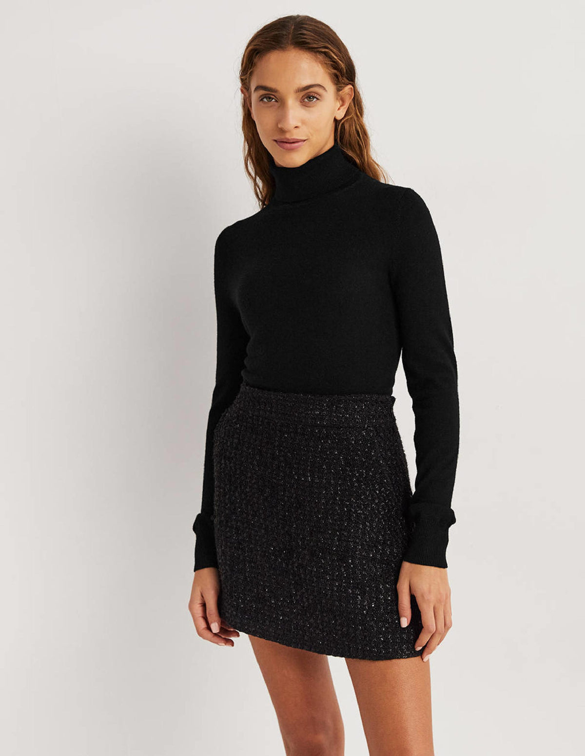 Merino Roll Neck-Black-1