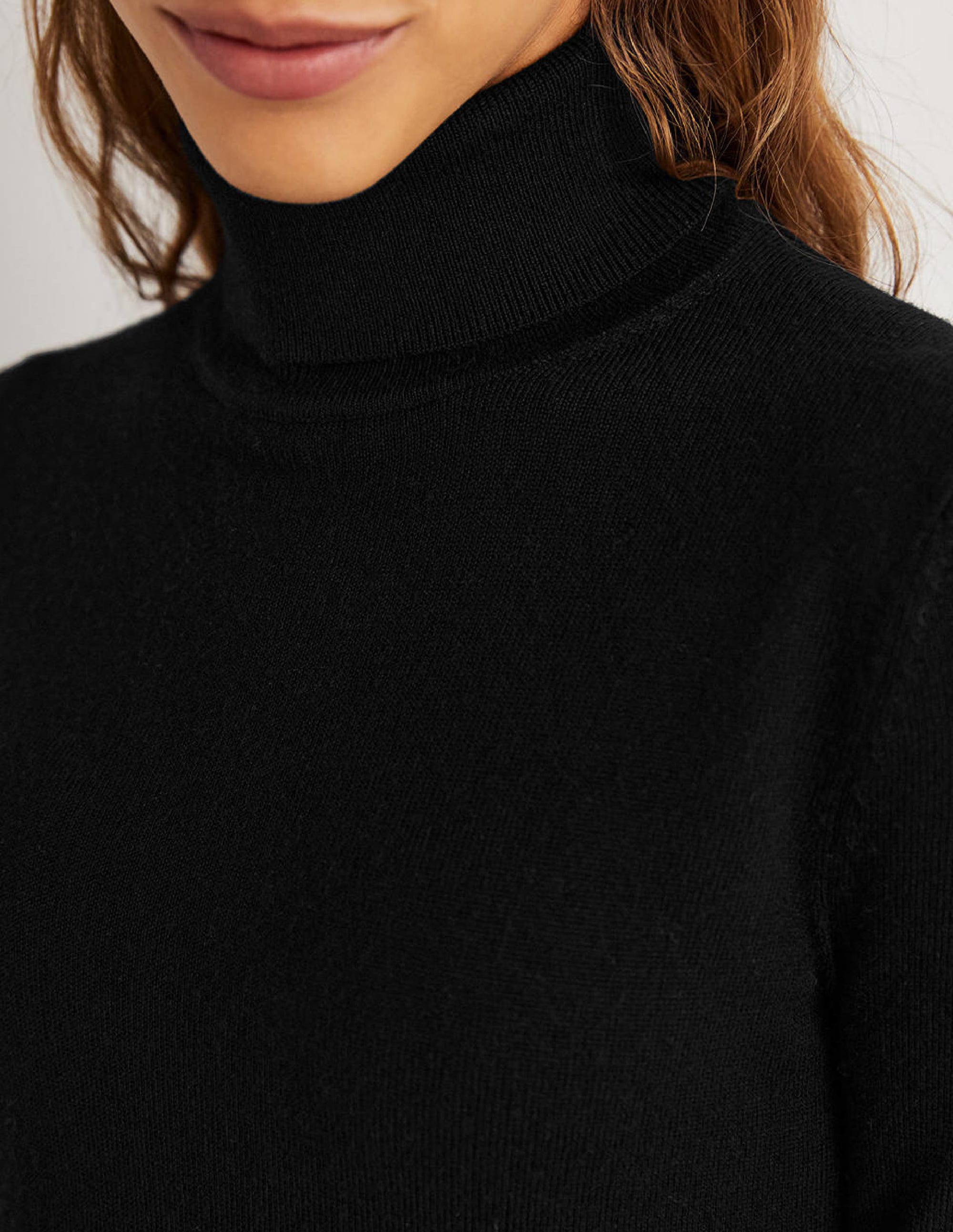 Merino Roll Neck-Black - Image 2