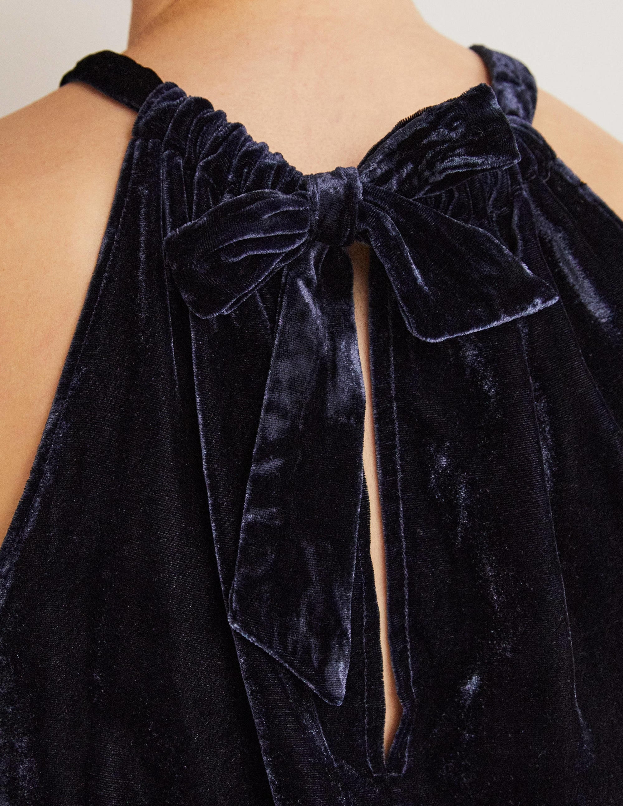 Velvet Halterneck Top-Navy - Image 2