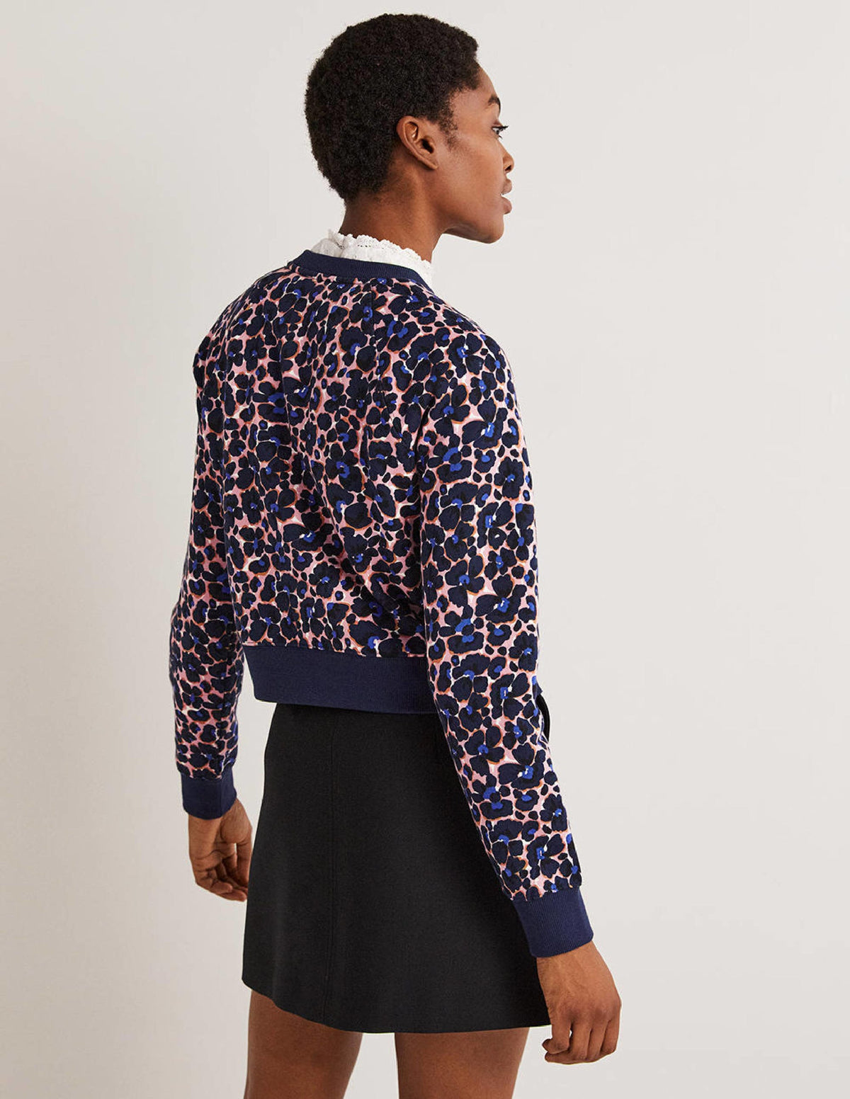 Cropped Raglan Sweatshirt-French Navy, Abstract Bud - Image 3