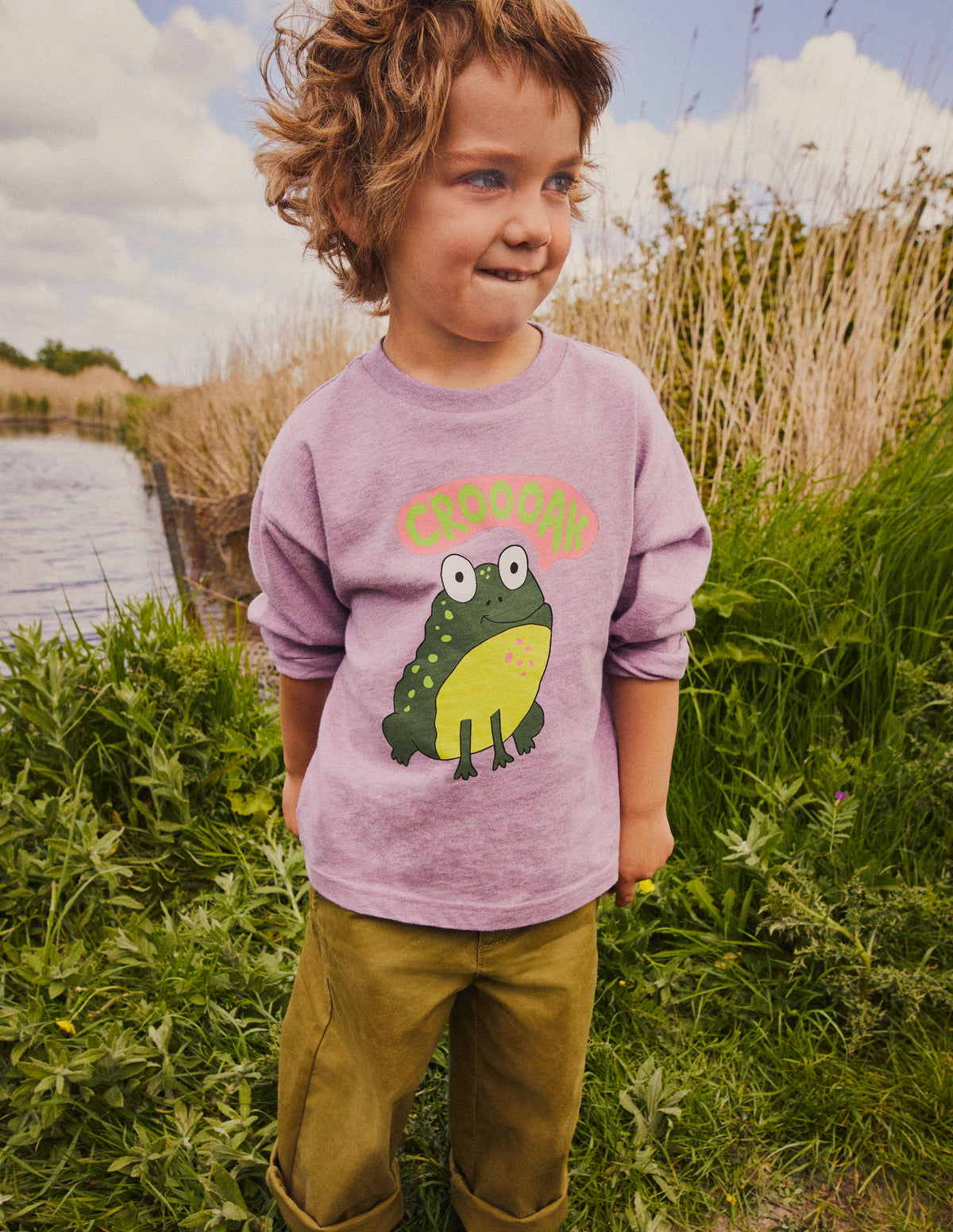 Frog Relaxed T-shirt-Purple Frog - Image 4