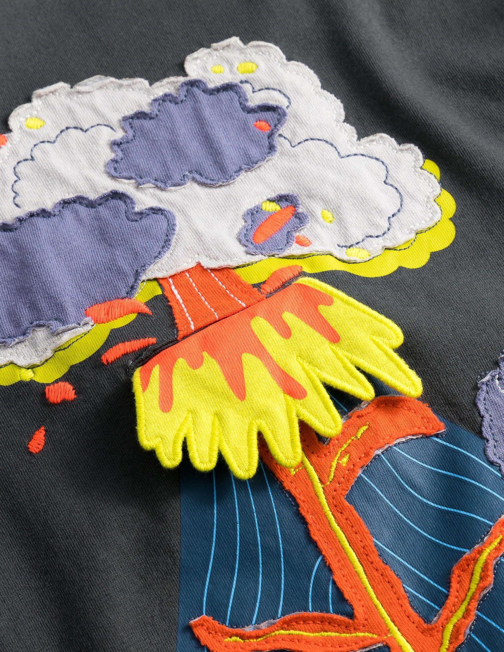 Lift-the Flap T-shirt-Smoke/Mandarin Red Volcano - Image 3
