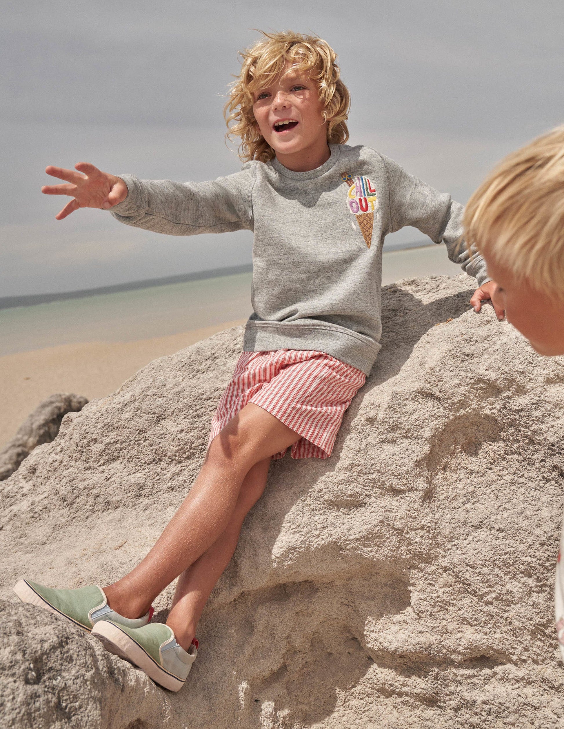 Graphic Sweatshirt-Grey Ice Cream-4
