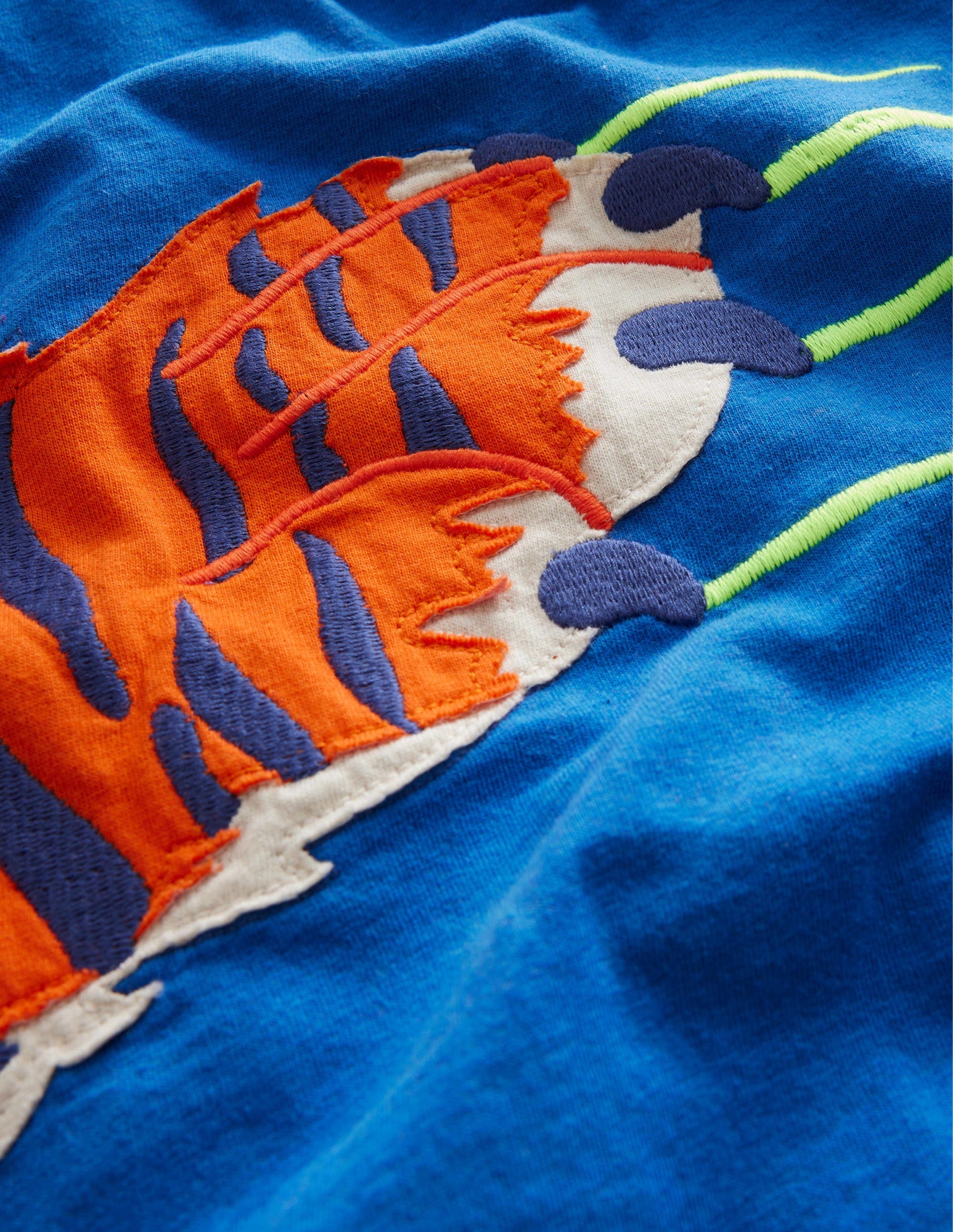Appliqué T-shirt-Brilliant Blue Tiger Claw-3