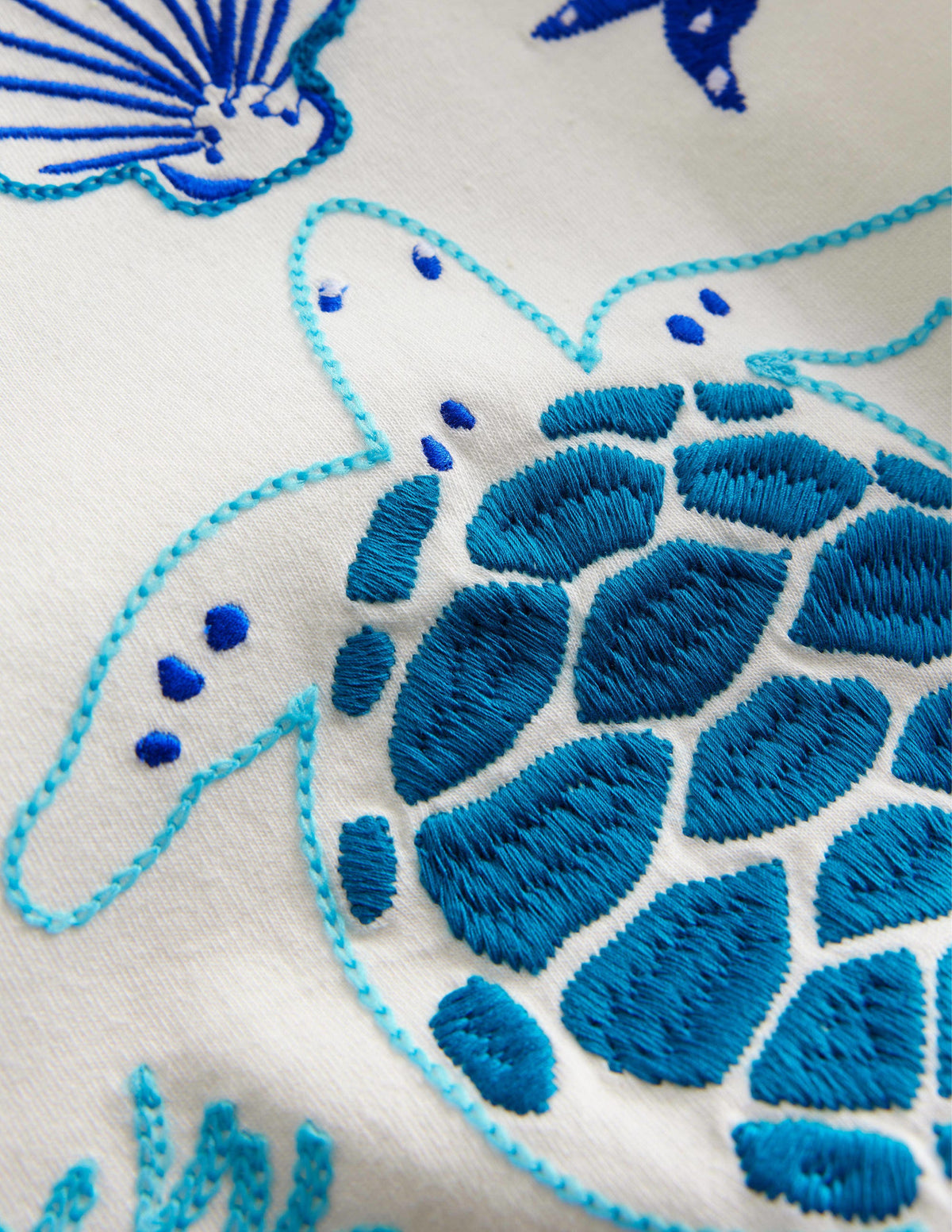 Superstitch Frill T-Shirt-Vanilla Pod - Image 3