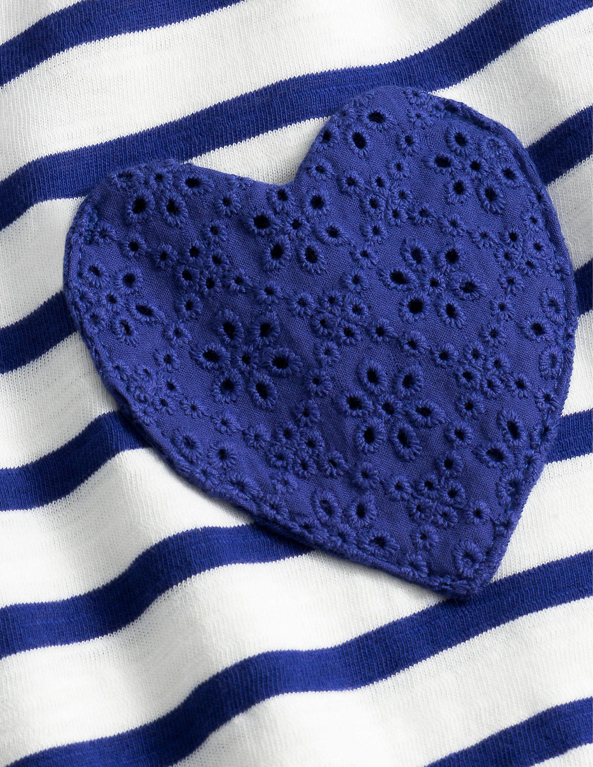 Broderie Pocket T-shirt-Starboard Blue/Ivory - Image 3