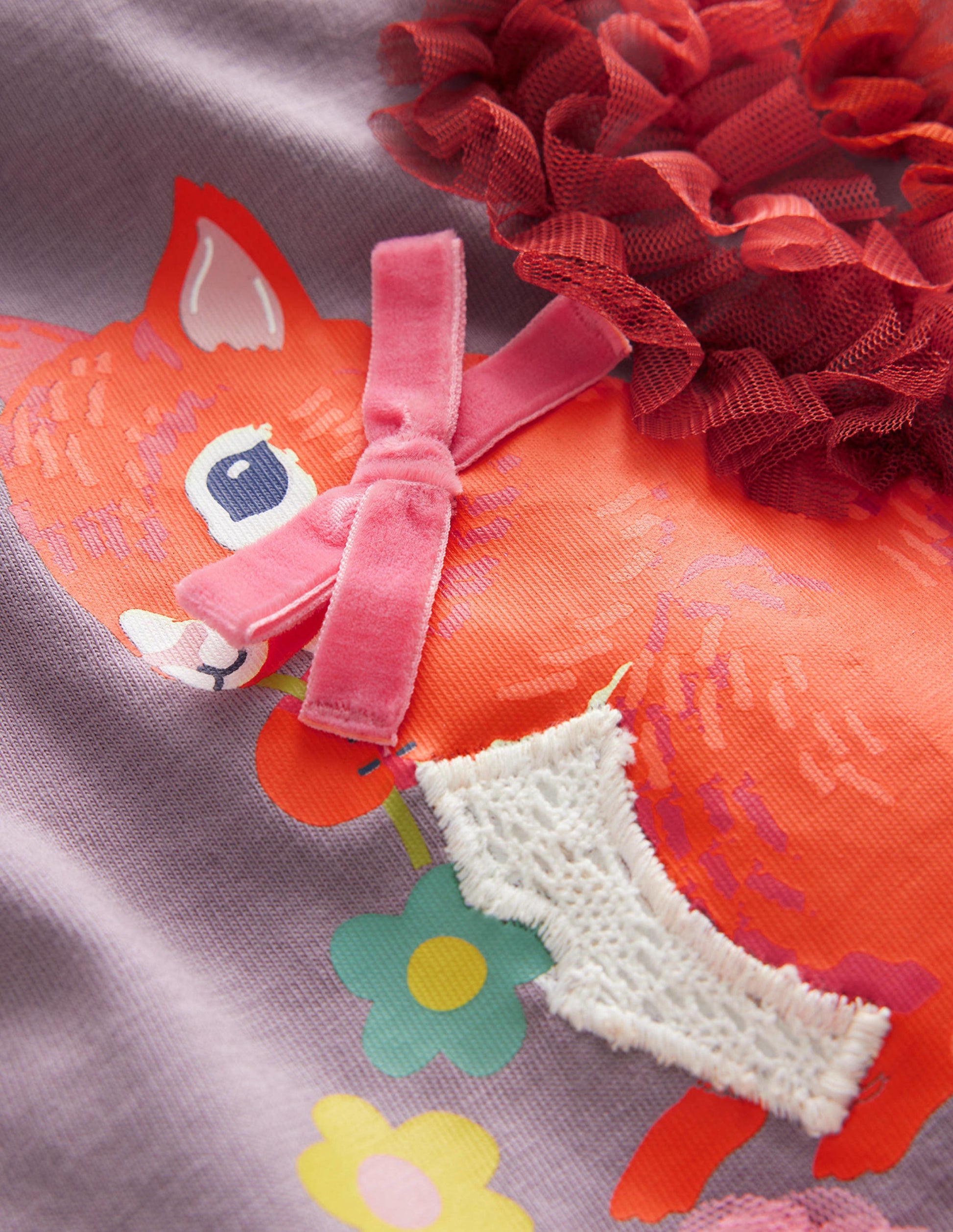 Puff Sleeve Appliqué T-shirt-Mammoth Breath Squirrel-3