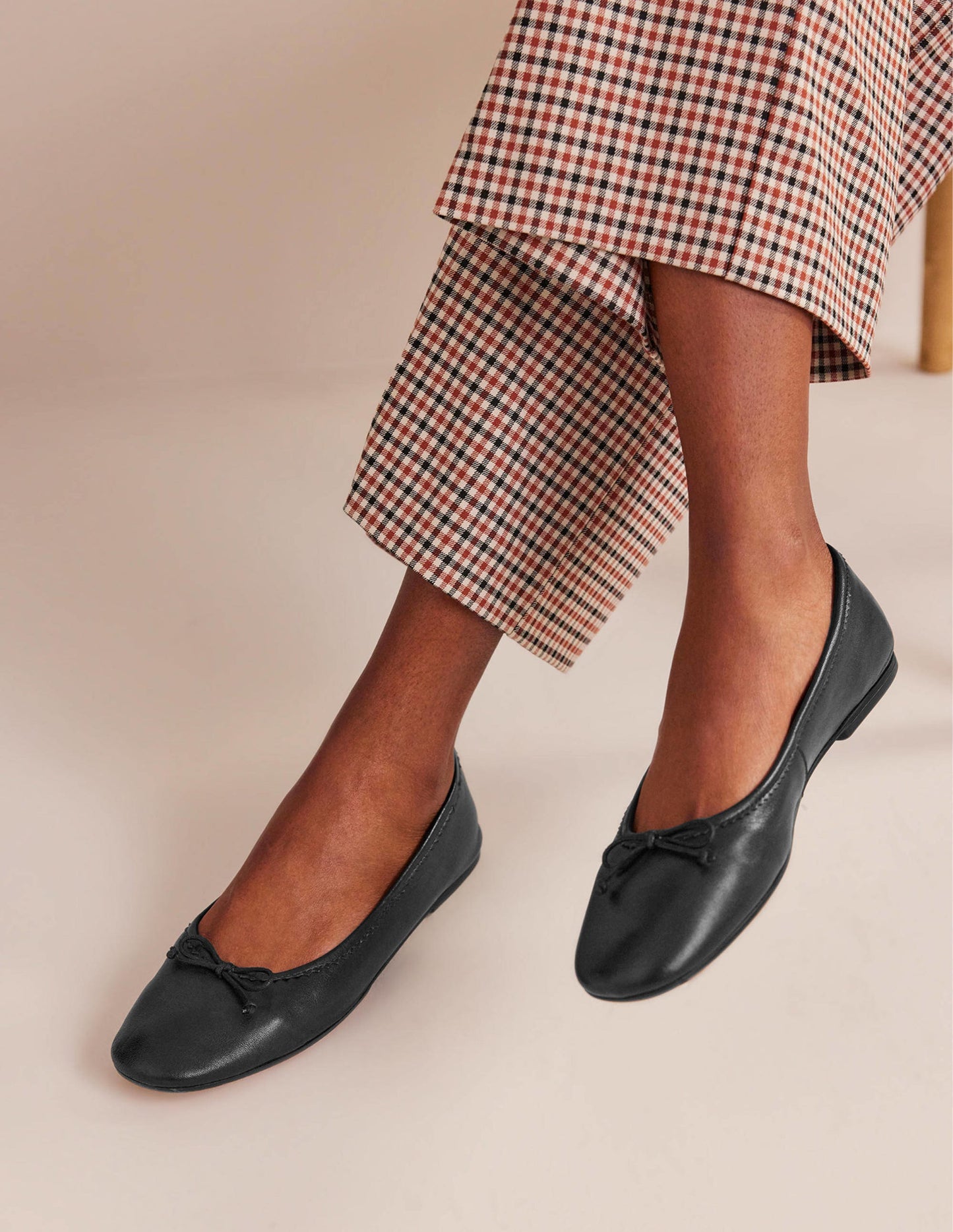 Kitty Flexi Sole Ballet Flats-Black Leather