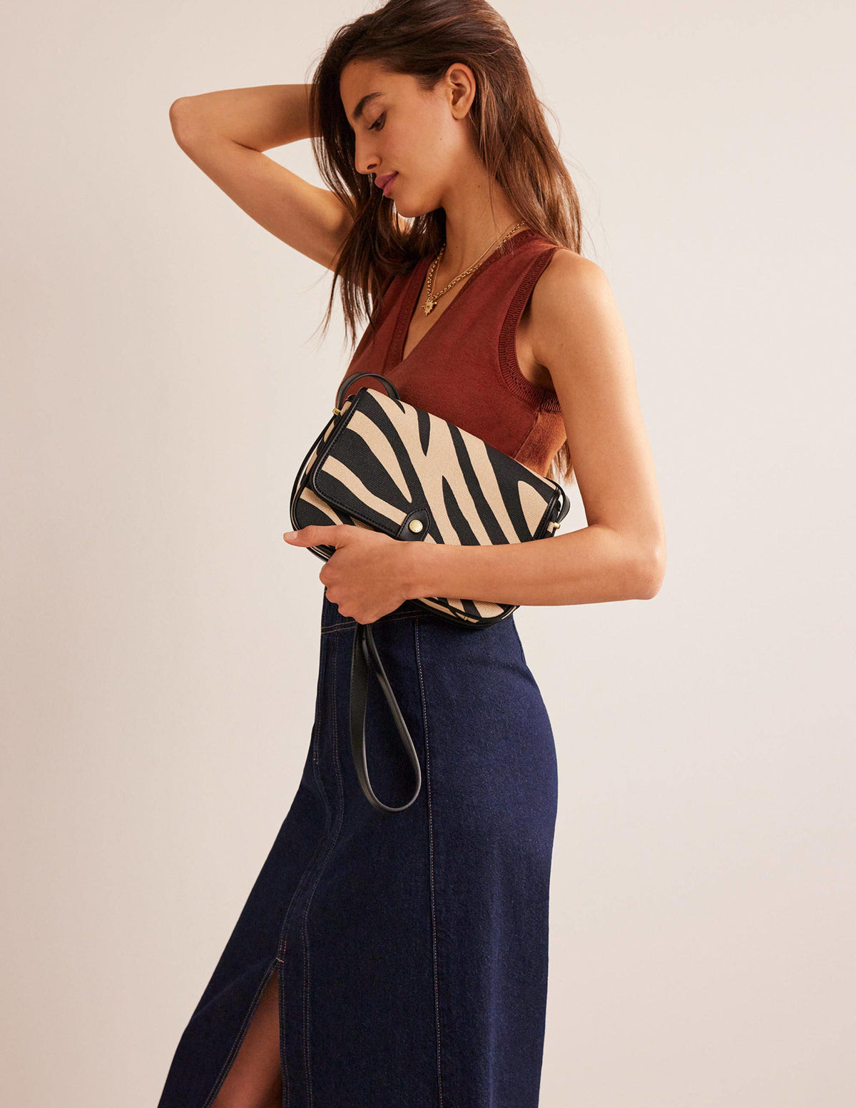 Structured Cross-Body Bag-Beige Tiger - Image 1