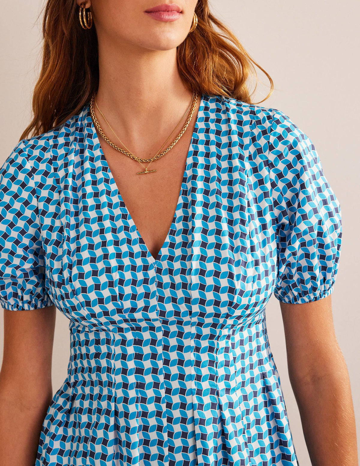 V-Neck Dart Detail Dress-Fluro Blue, Abstract Diamond - Image 2