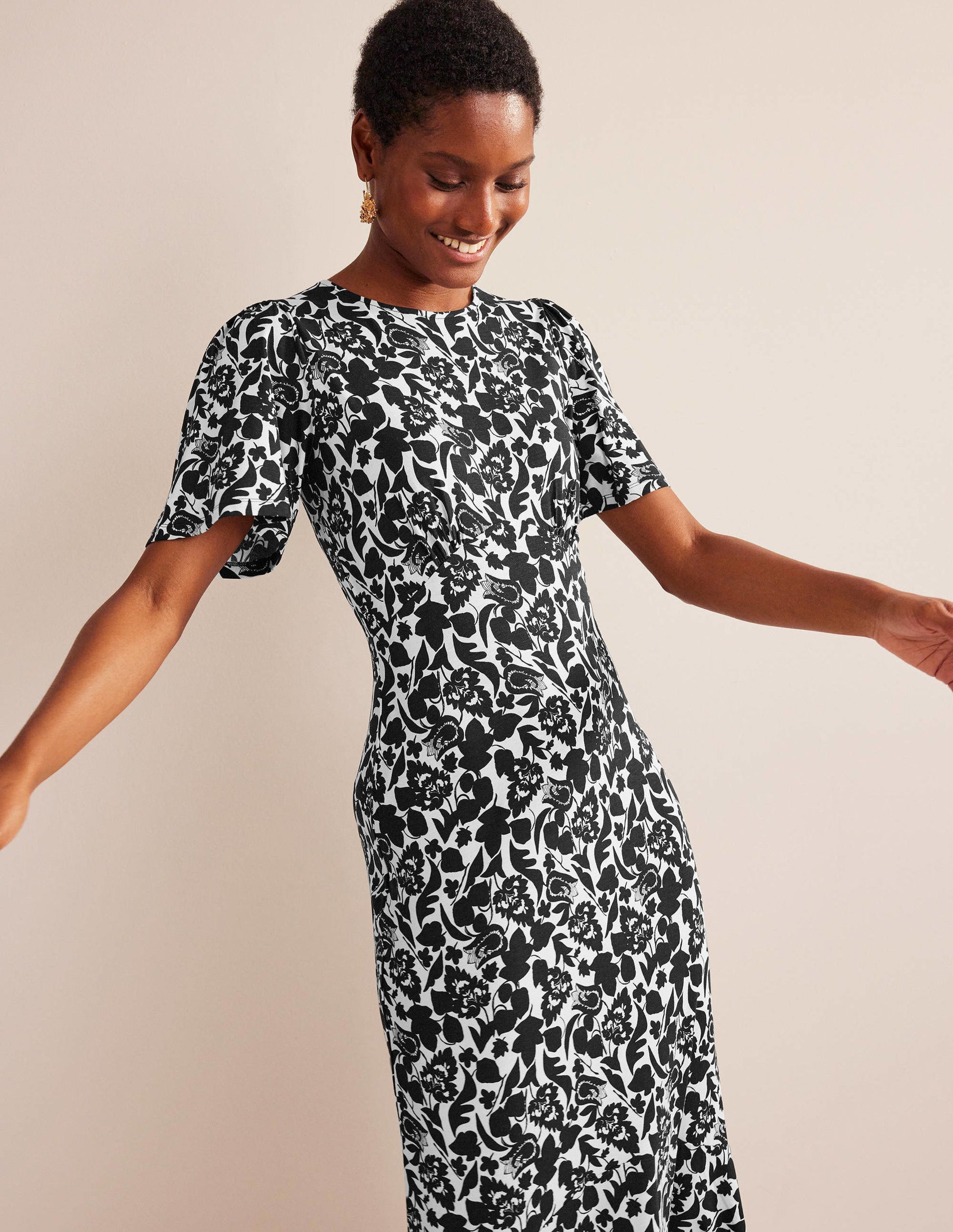 Flippy Jersey Midi Dress-Black, Tulip Bloom-4