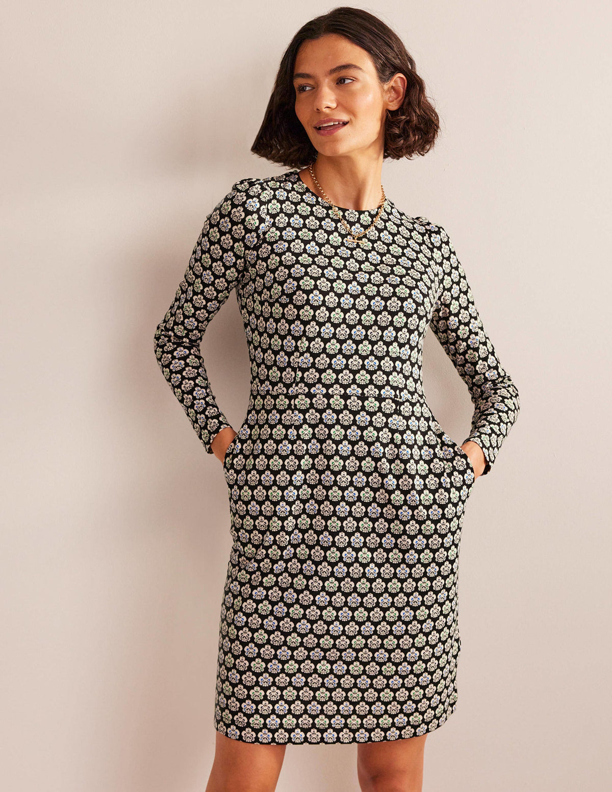 Penelope Jersey Dress-Black, Carnation Stamp-4