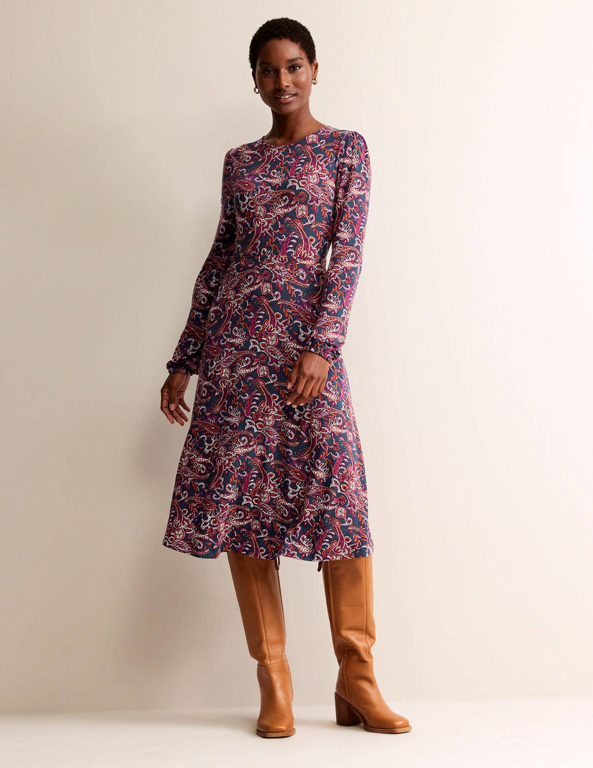 Camille Jersey Midi Dress-Purple Pansy, Paisley Lawn - Image 4