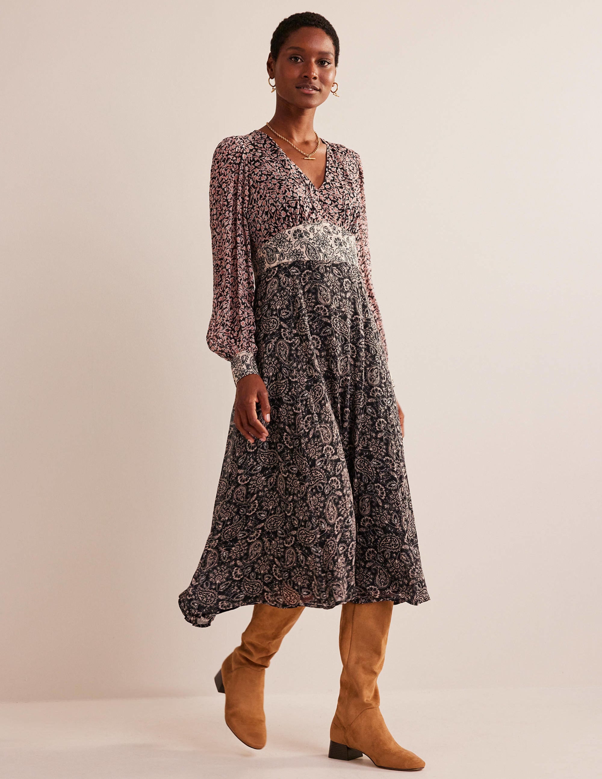 Imelda Remix Contrasting Dress-Black, Abstract Vine - Image 4