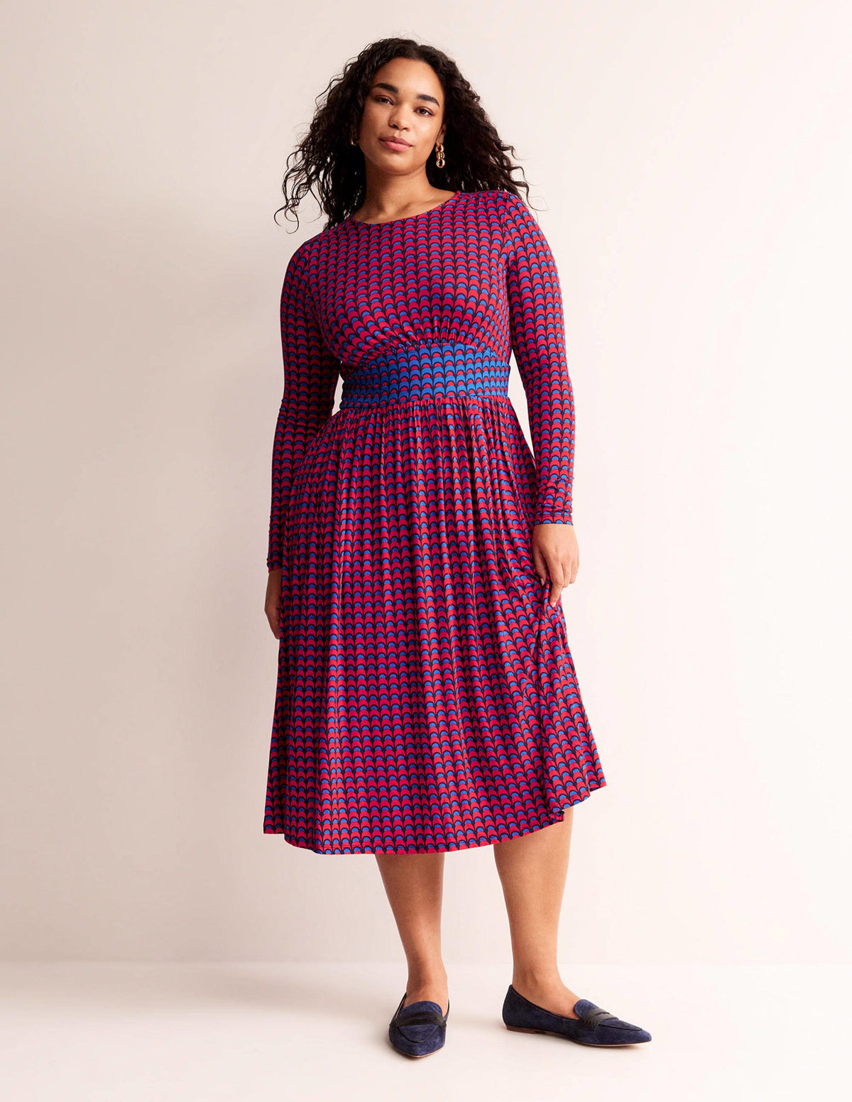 Thea Long Sleeve Midi Dress-Brilliant Red, Geo Charm - Image 5
