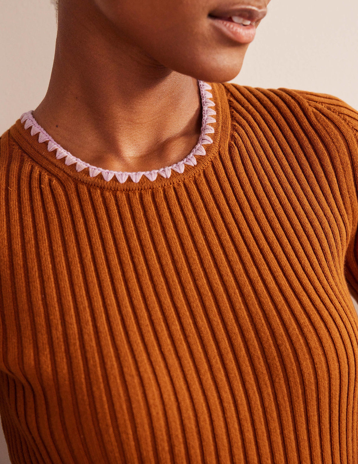 Crochet-Trim Knitted T-Shirt-Pumpkin-2