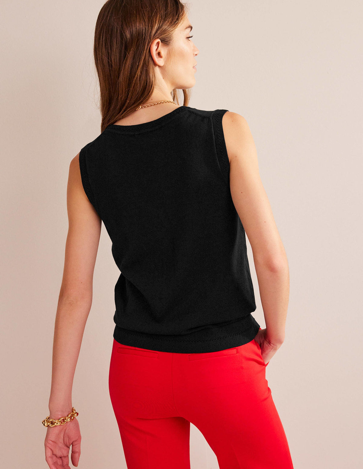 Catriona Cotton V-Neck Vest-Black - Image 3