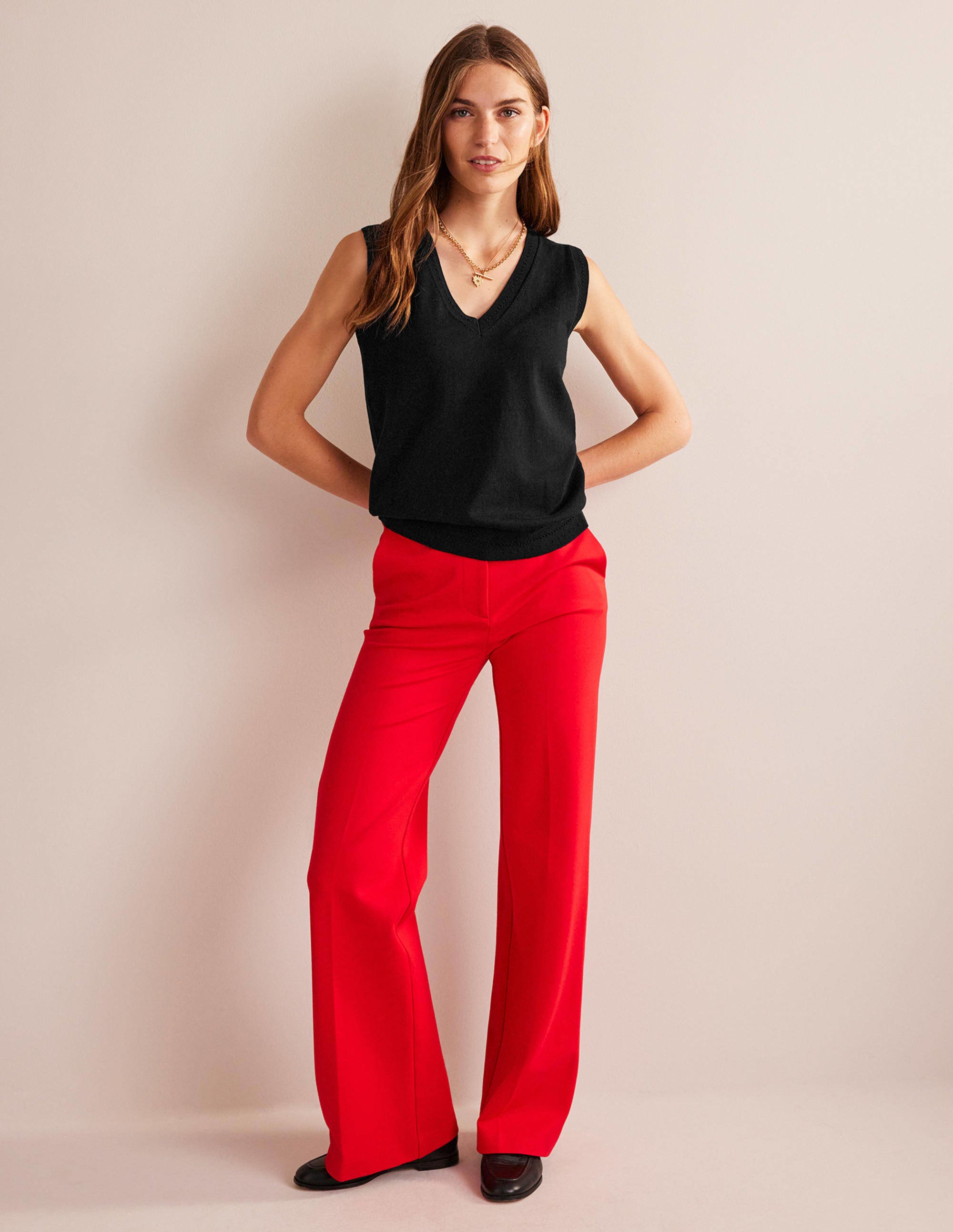 Catriona Cotton V-Neck Vest-Black - Image 4