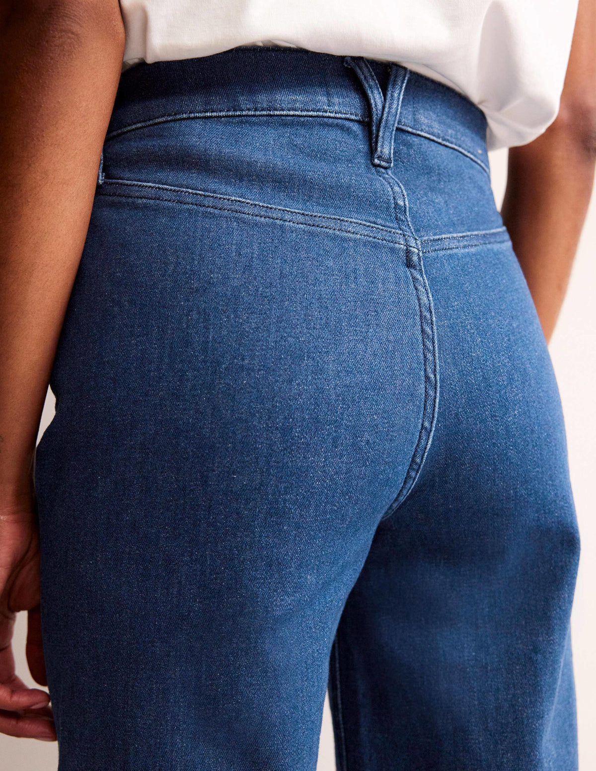 Wide Leg Seam Jeans-Vintage Blue - Image 2