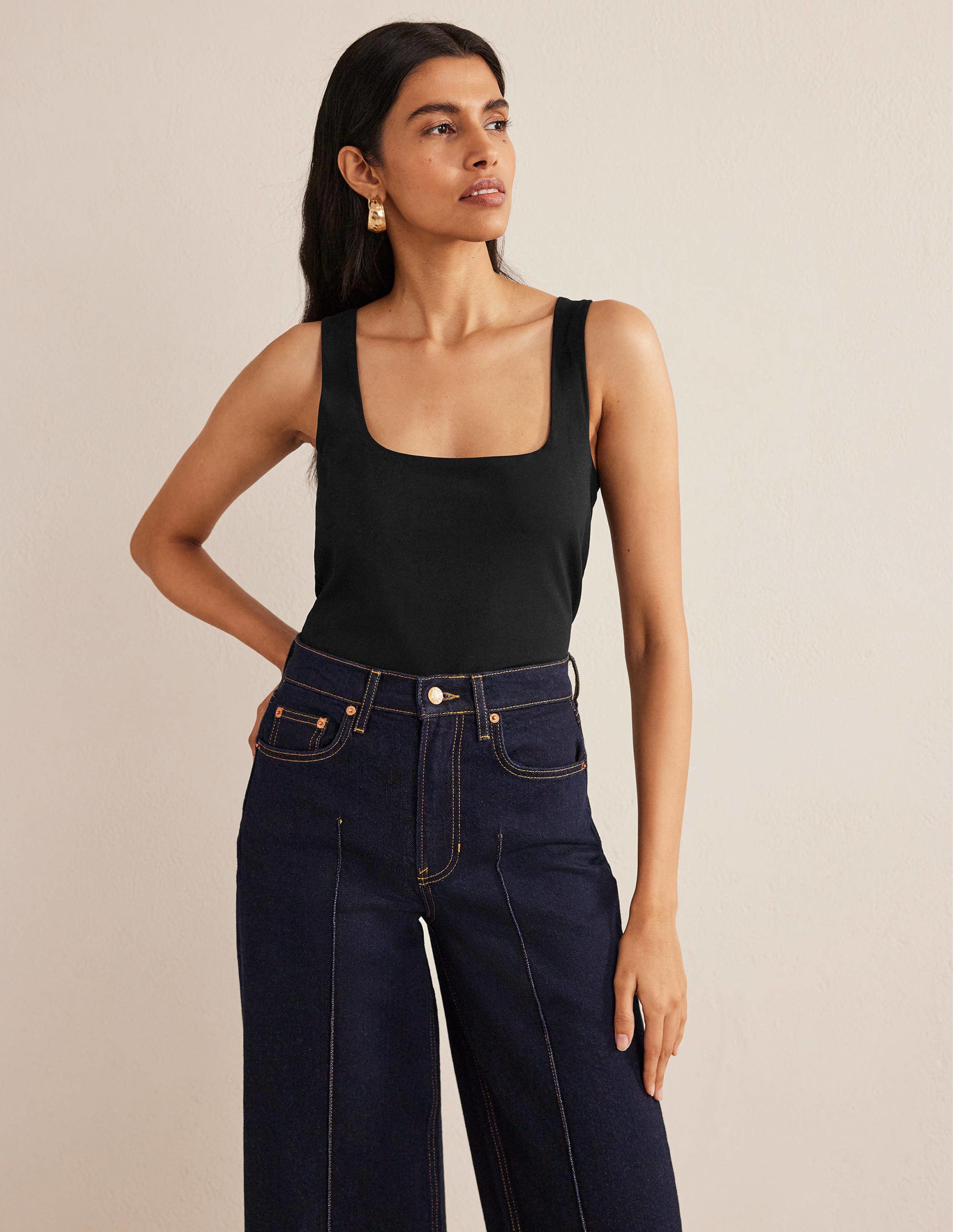 Double Layer Square Neck Tank-Black - Image 1