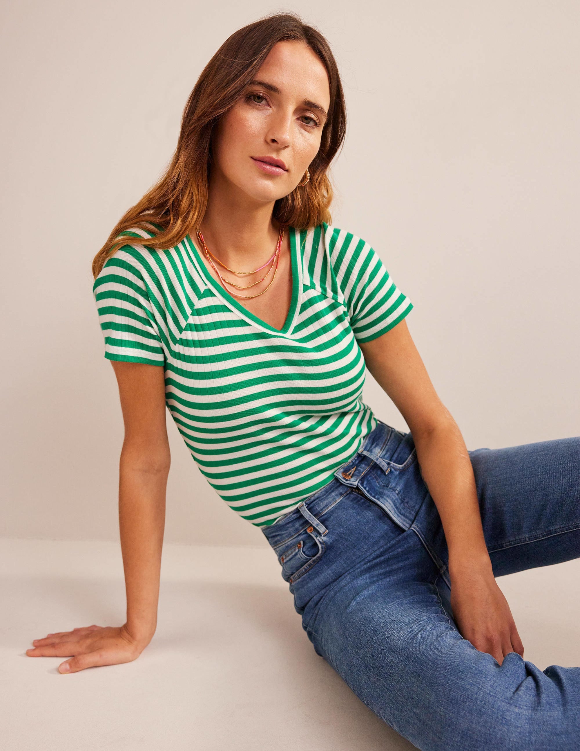 Anna Rib V-Neck T-Shirt-Meadow Green, Ivory Stripe - Image 4