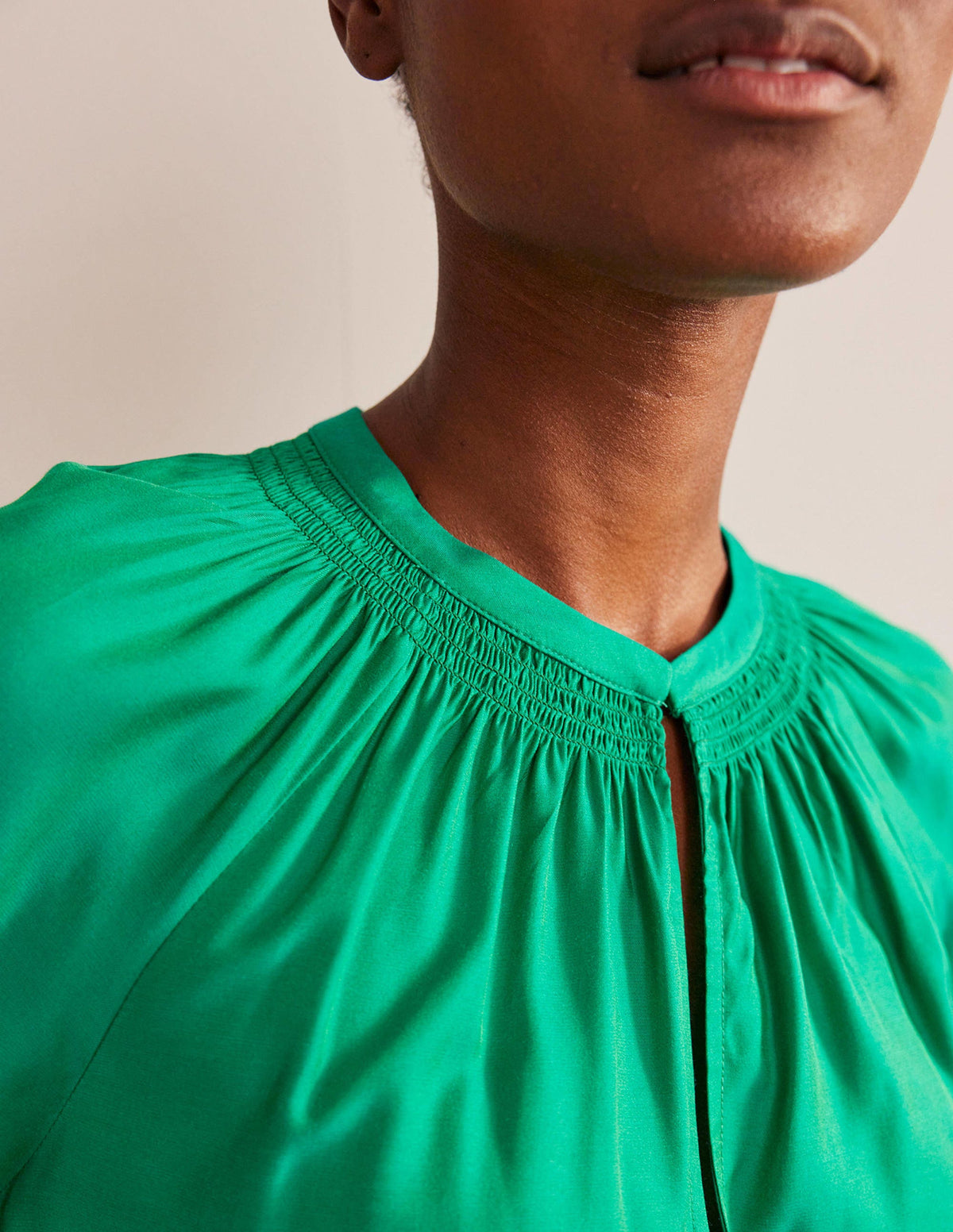Stella Top-Meadow Green - Image 2