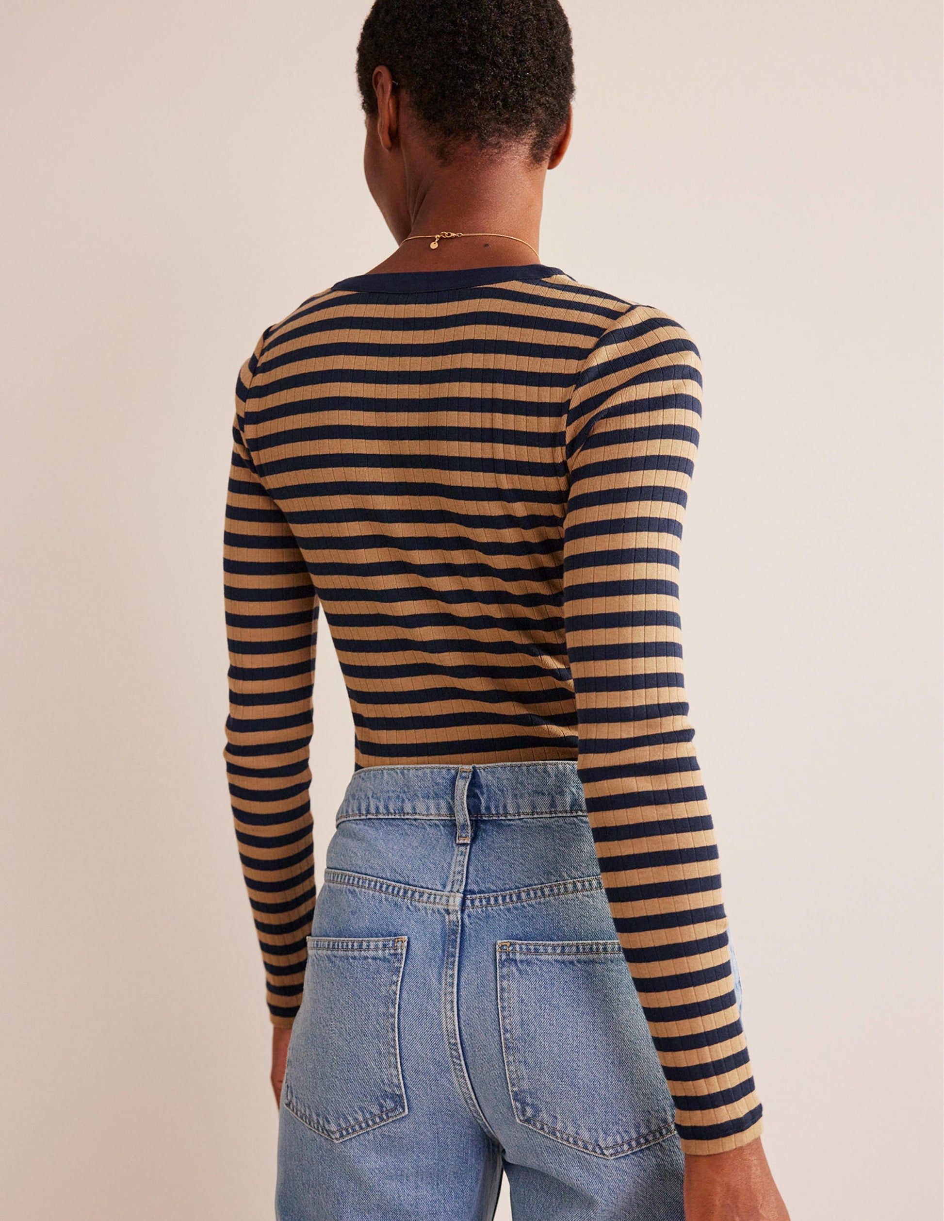 Anna Rib Henley T-Shirt-Navy, Camel-3