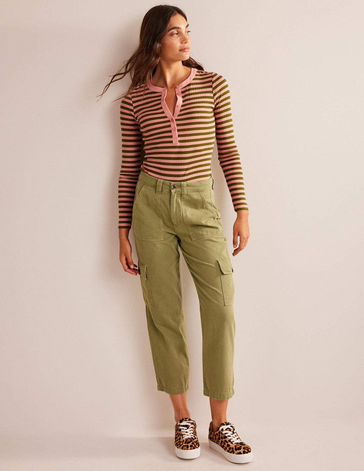 Anna Rib Henley T-Shirt-Rosette Blush, Olive Green - Image 4