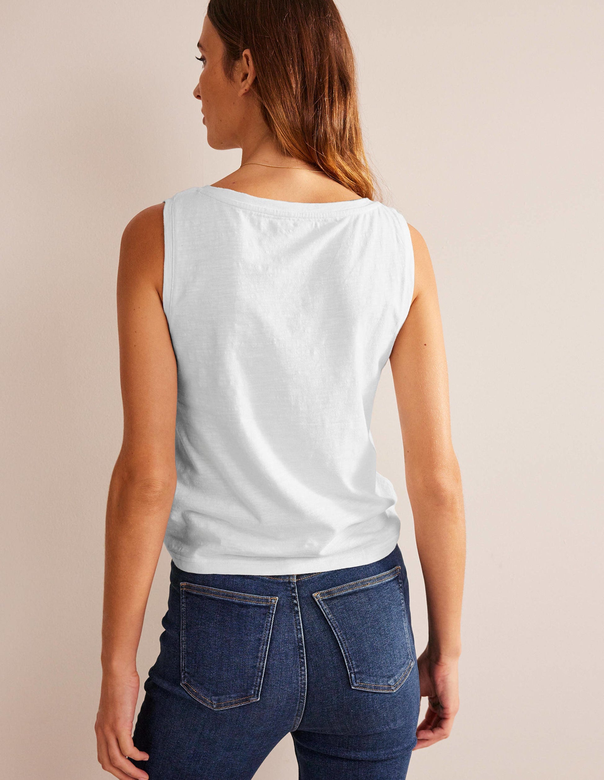 Regular V-neck Slub Vest-White-3