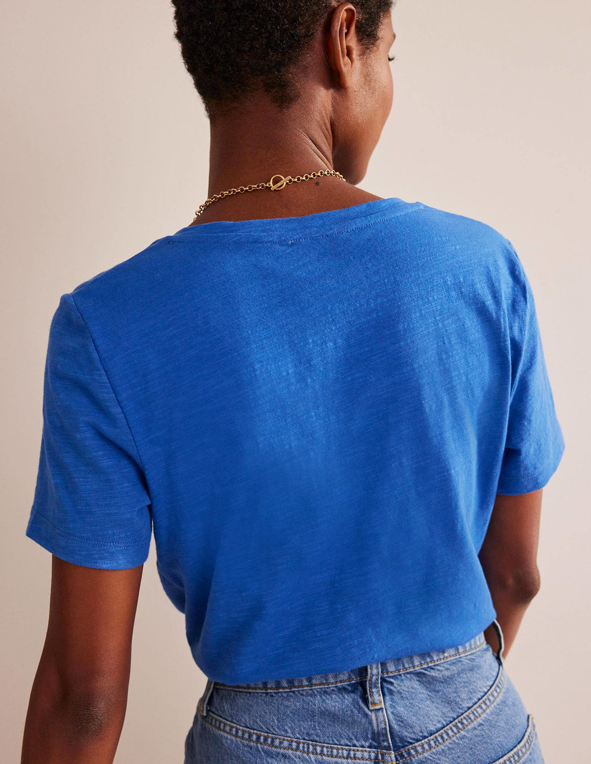 Regular V-Neck Slub T-shirt-Meadow Spring - Image 3