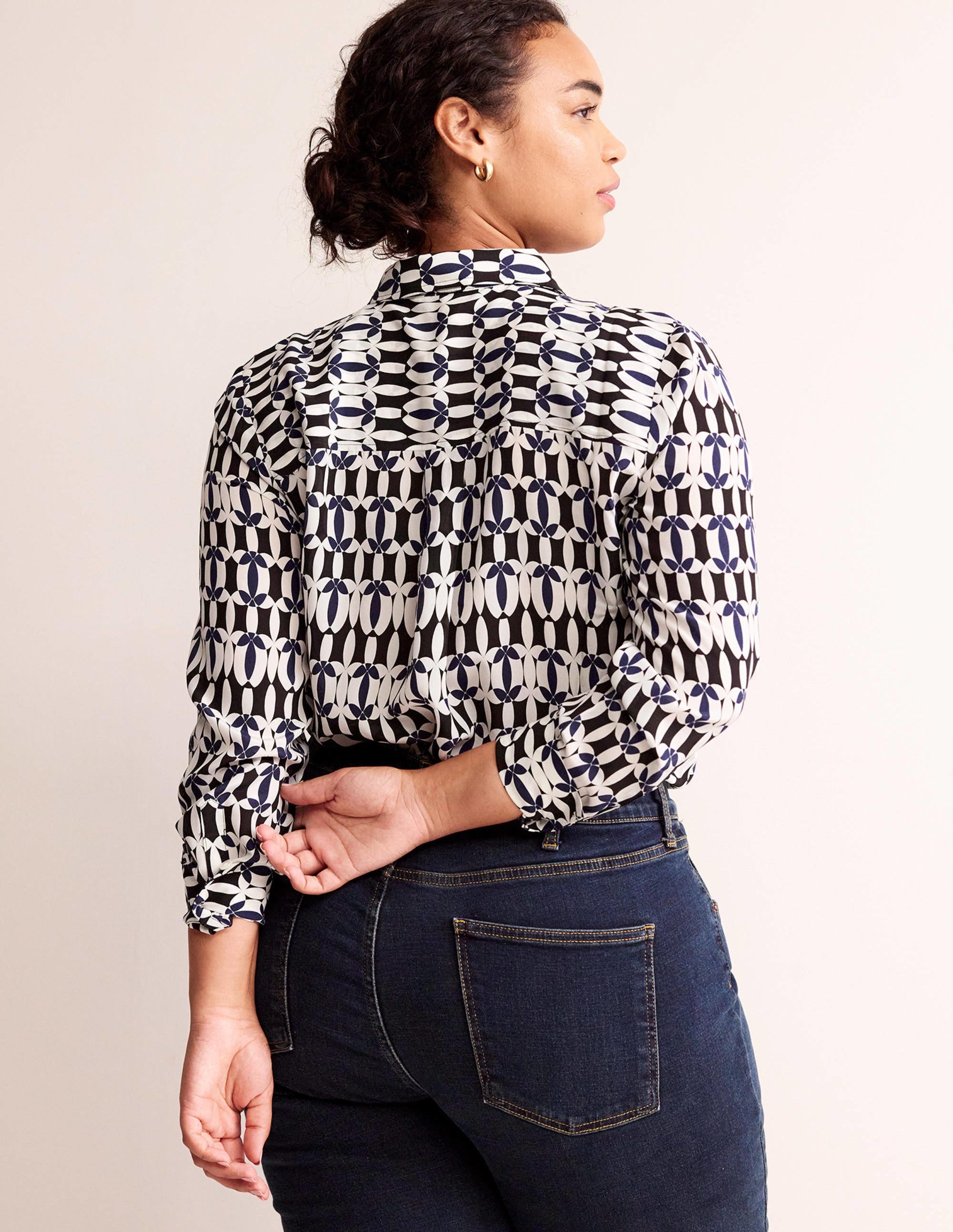Sienna Silk Shirt-Black, Geometric - Image 6