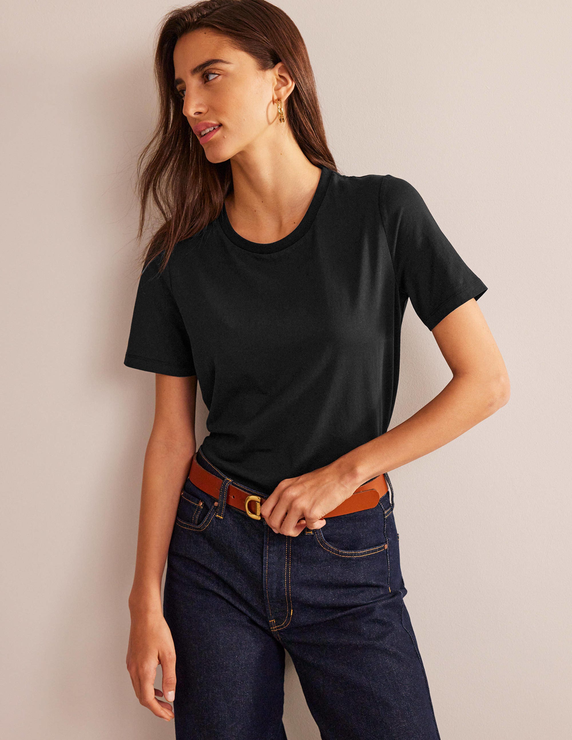 Pure Cotton Crew T-shirt-Black - Image 4