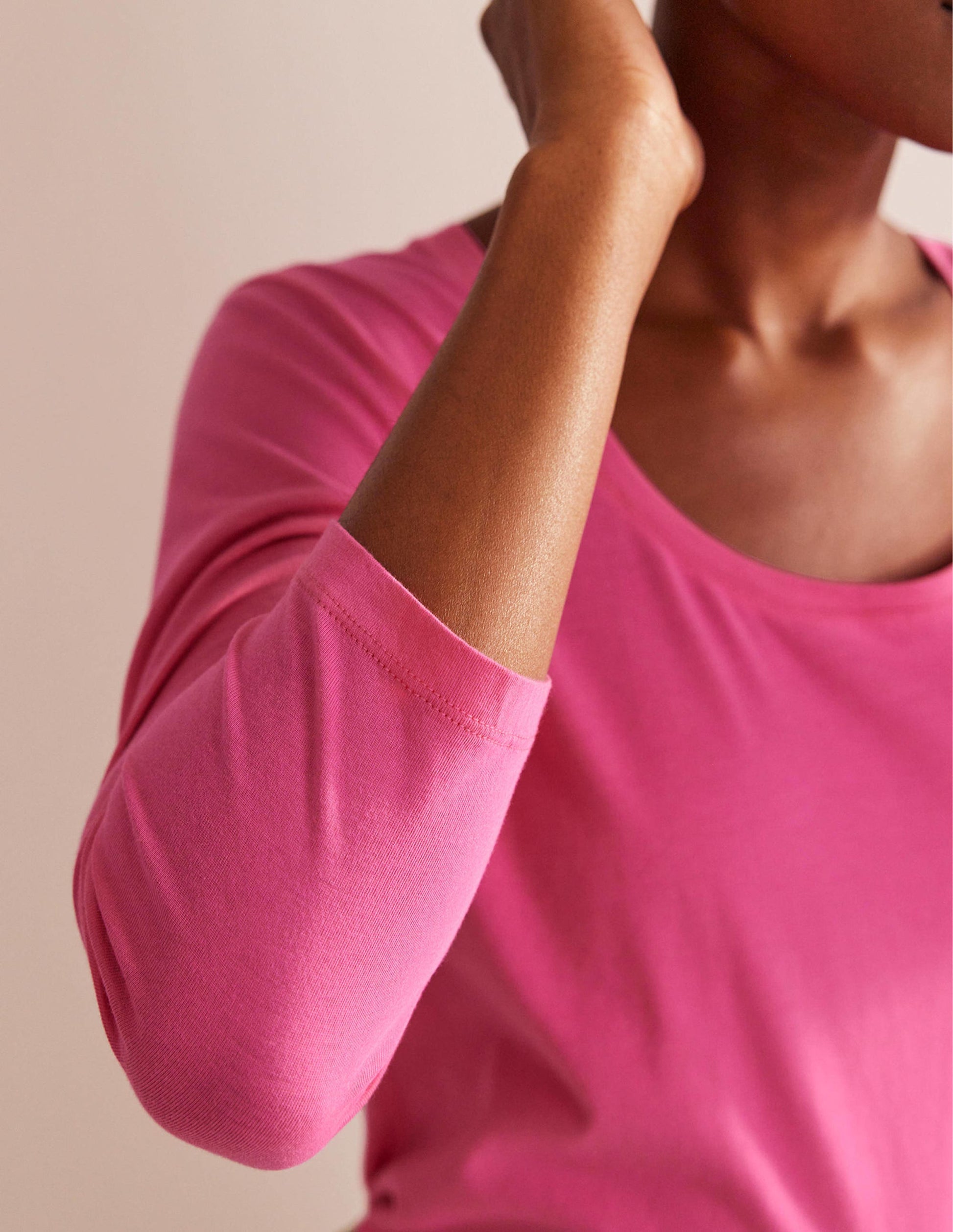 3/4 Sleeve Scoop Neck Top-Pink-2