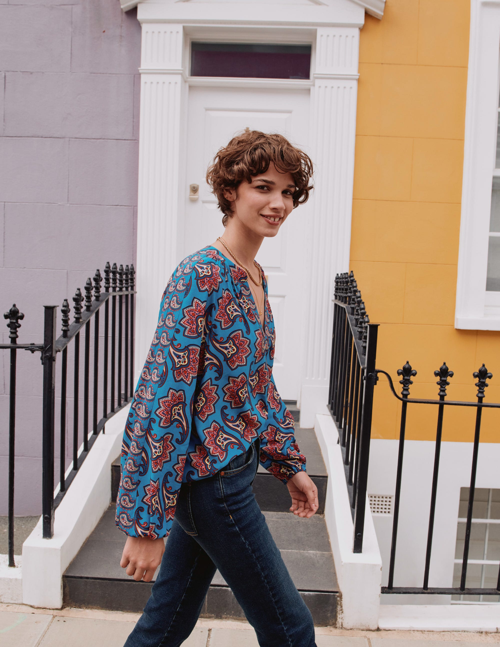 Border Print Raglan Top-Blue, Paisley Amaryllis - Image 5