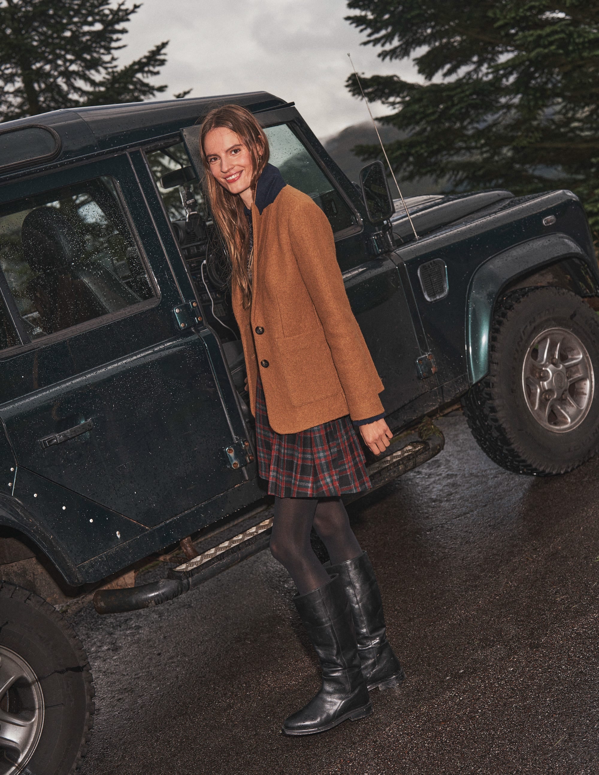 The Marylebone Textured Blazer-Camel - Image 7