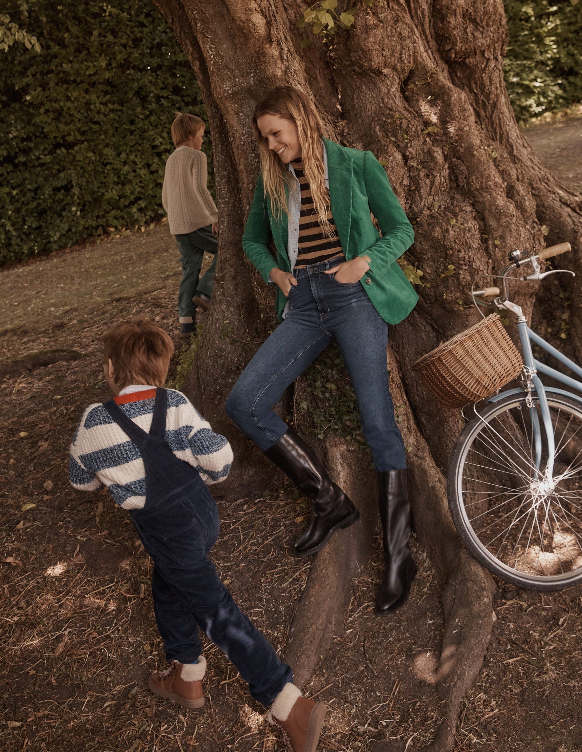 The Marylebone Cord Blazer-Highland Green-5