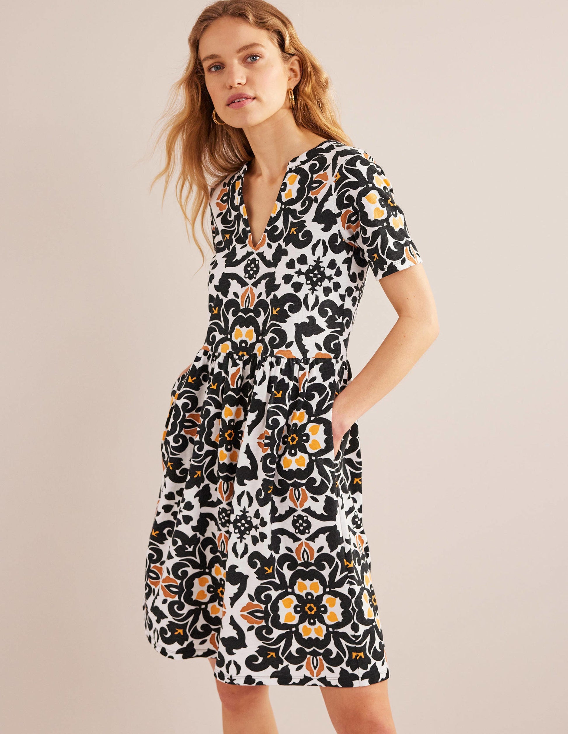 Easy Notch Neck Jersey Dress-Black, Opulent Pome-1