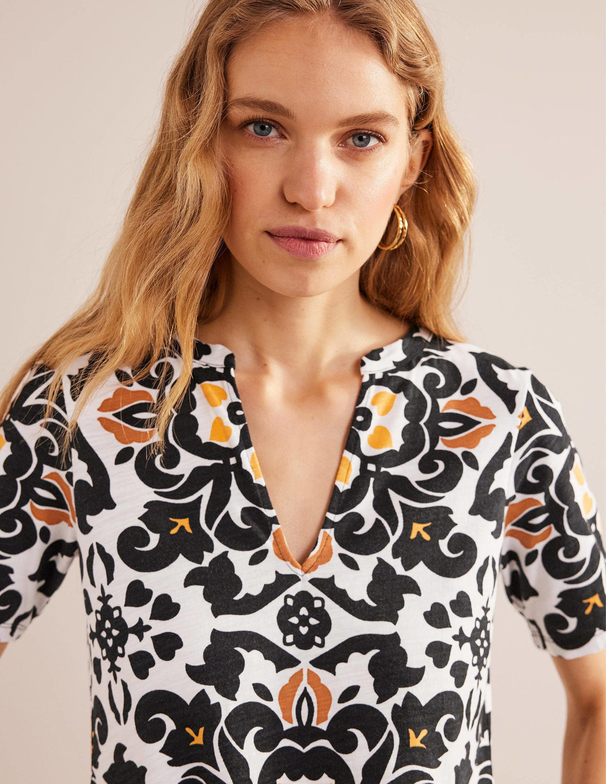 Easy Notch Neck Jersey Dress-Black, Opulent Pome - Image 2